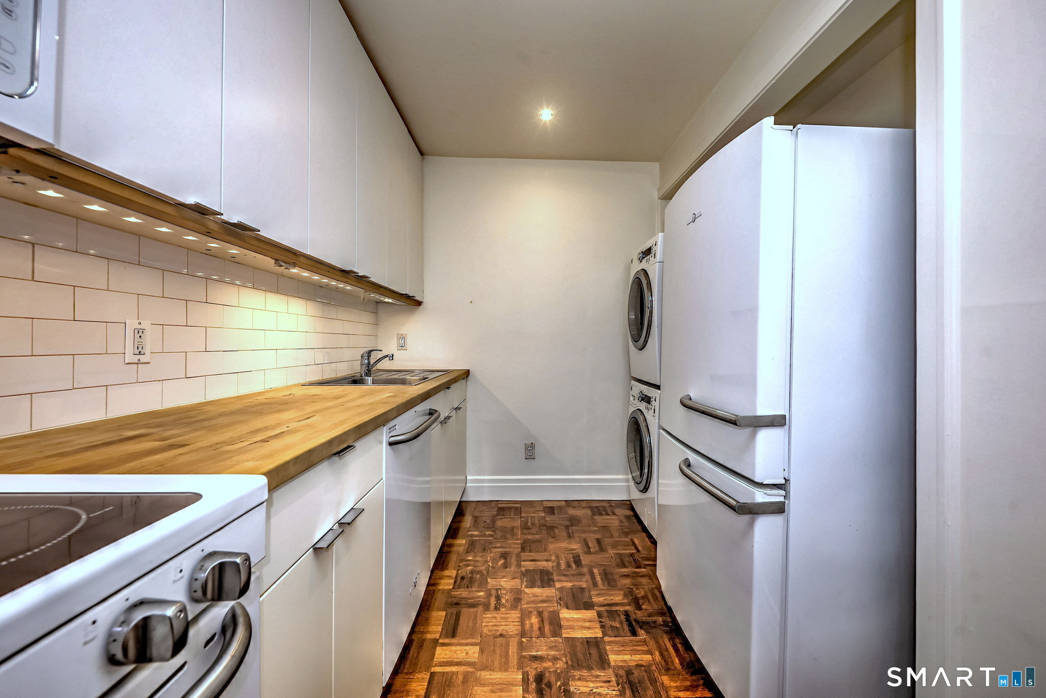 85 Olive 85 Street Property Photo 16