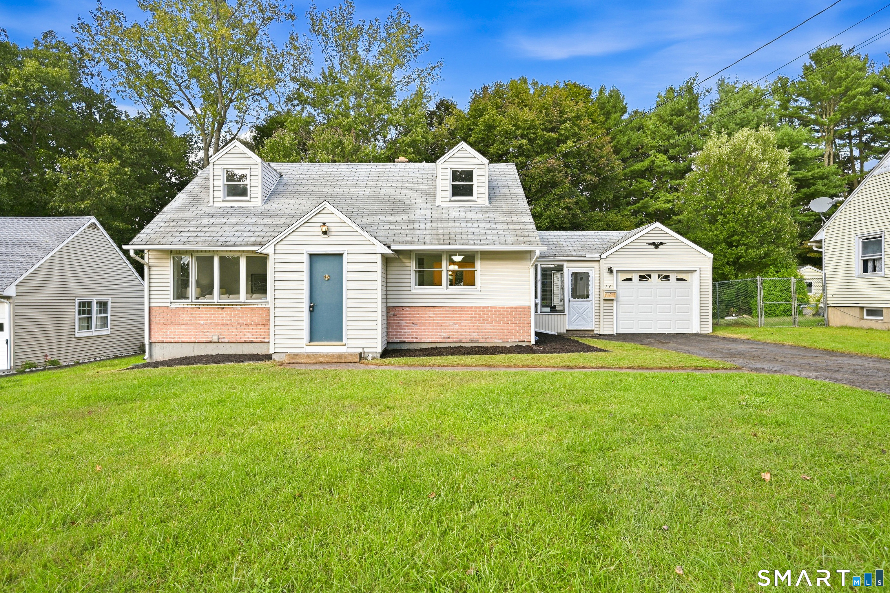 14 Beechwood Drive Property Photo 1
