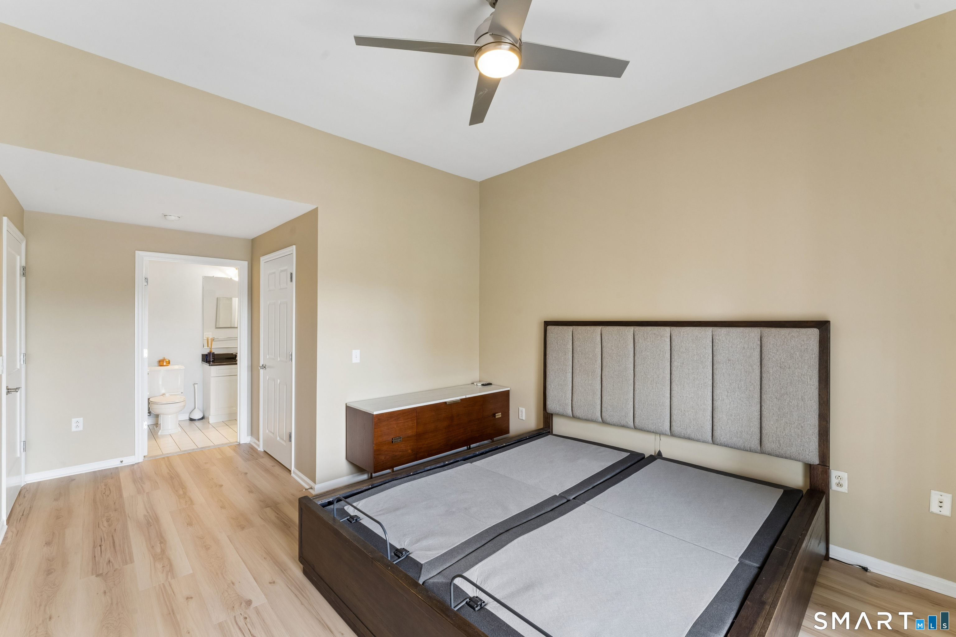 35 Broad West 413 Street Property Photo 15