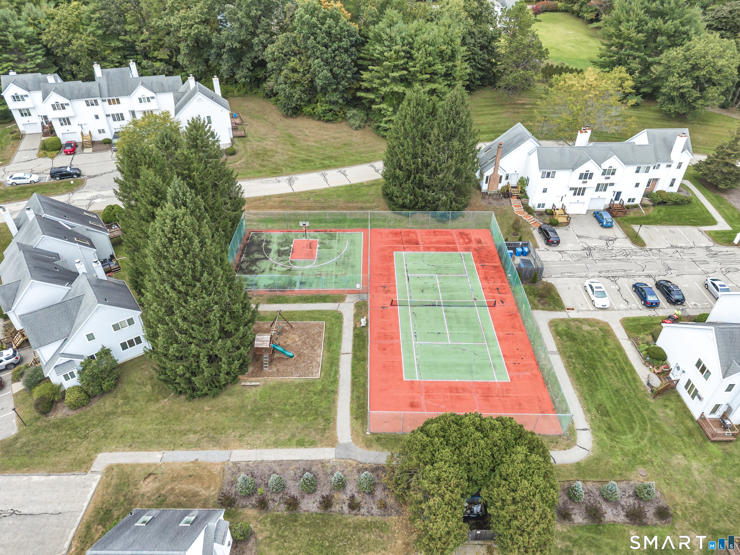 75 Eastbrook B Heights Property Photo 32