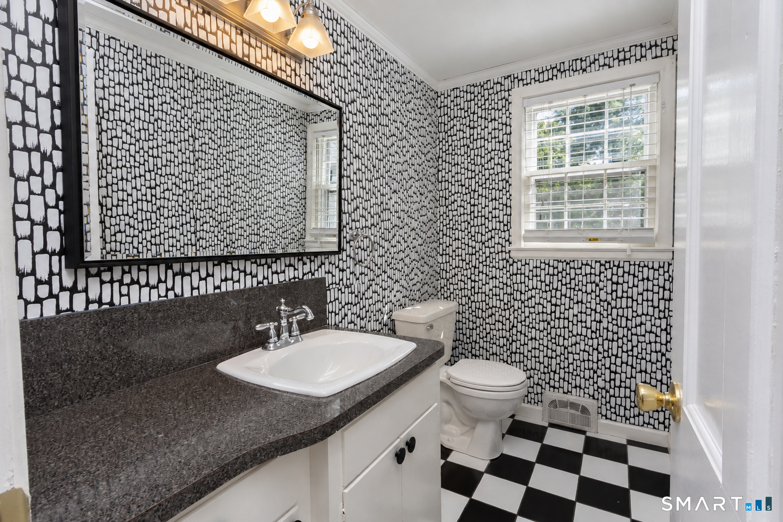 7 Cliffmore Road Property Photo 16