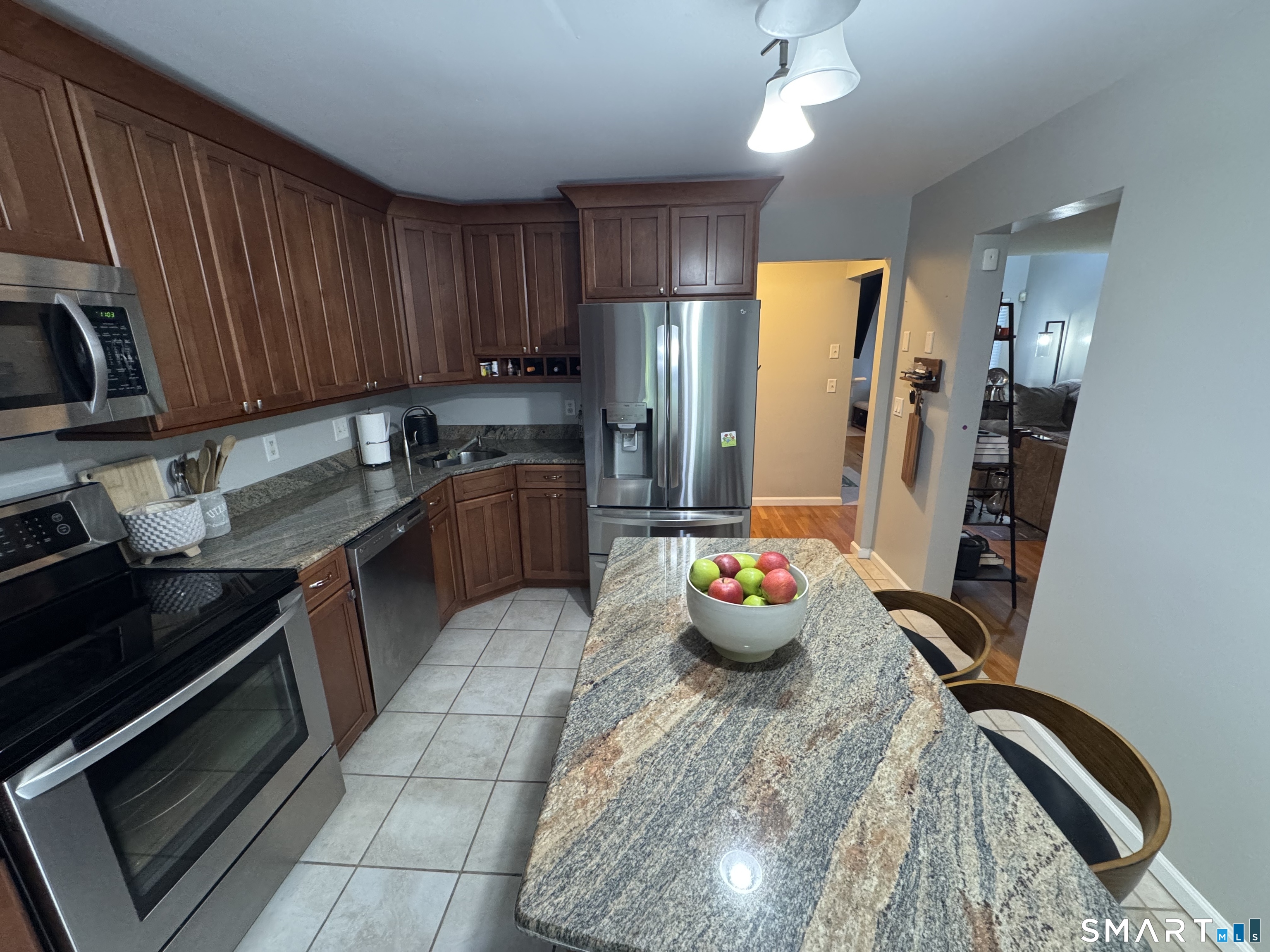 226 Castlewood 226 Drive Property Photo 13