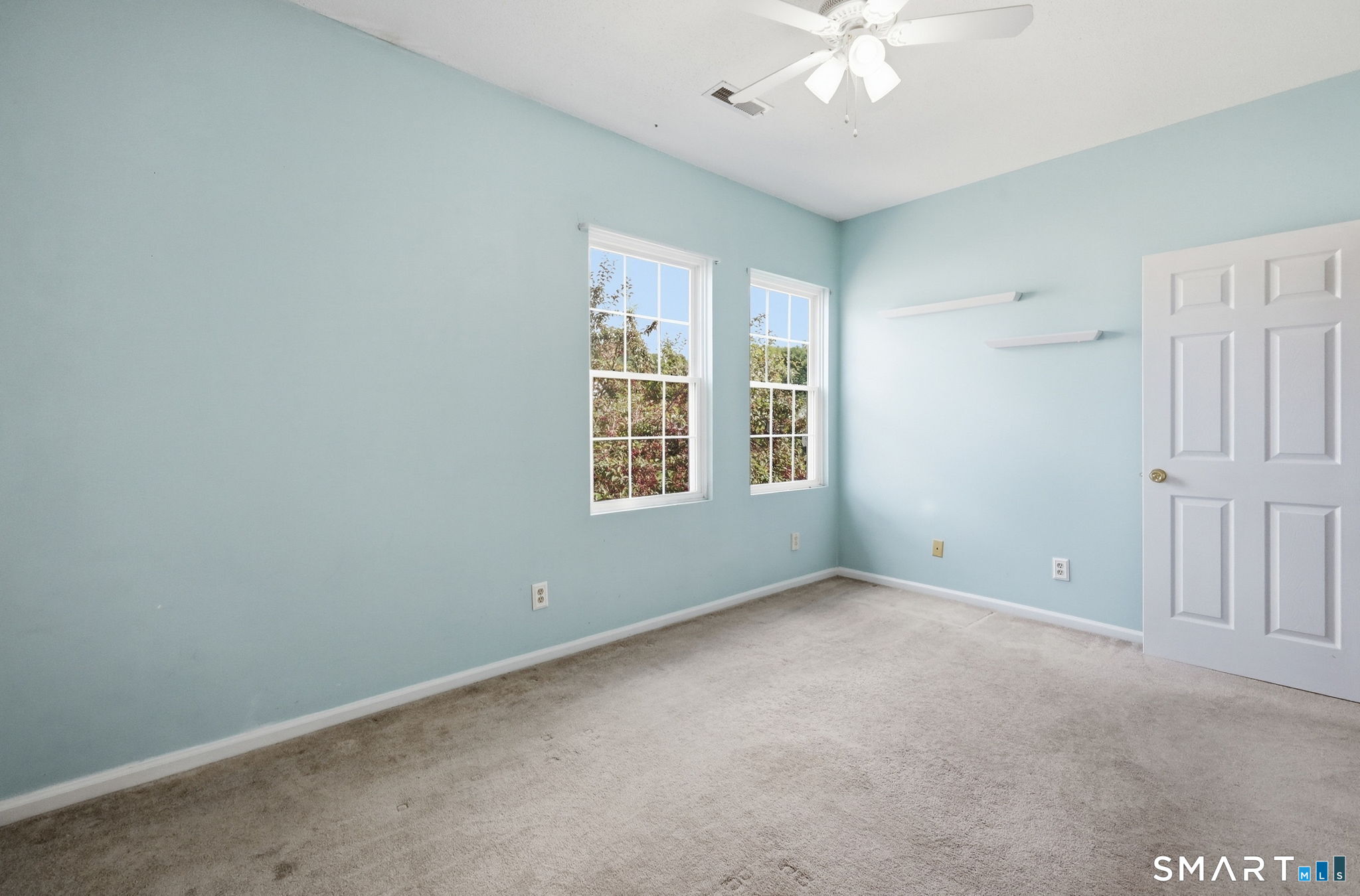 10 Jamie C Lane Property Photo 18