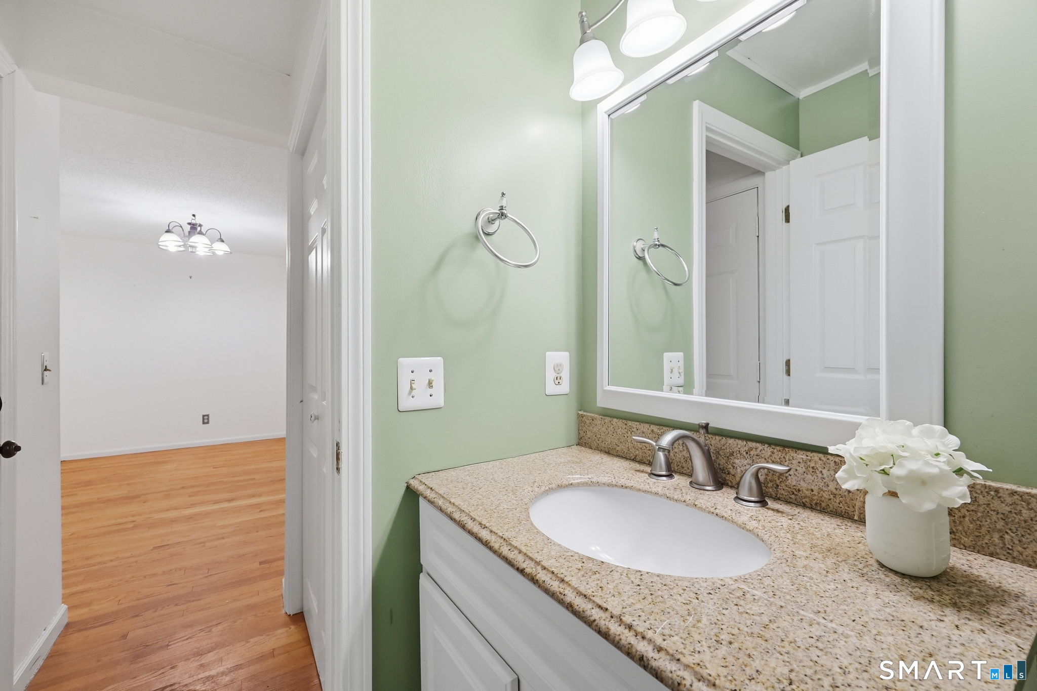 10 Jamie C Lane Property Photo 22