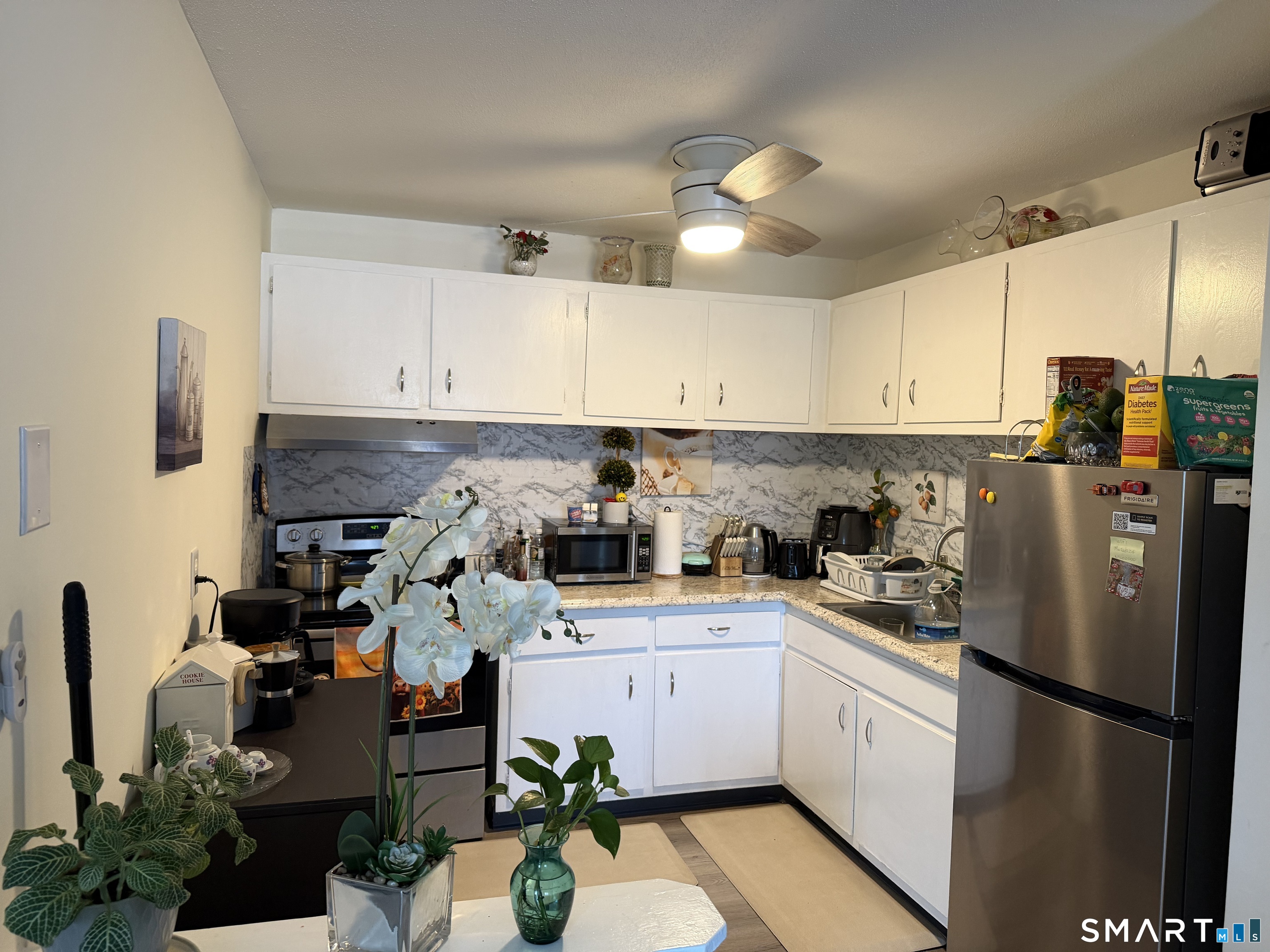 308 Meadowside 312 Road Property Photo 4