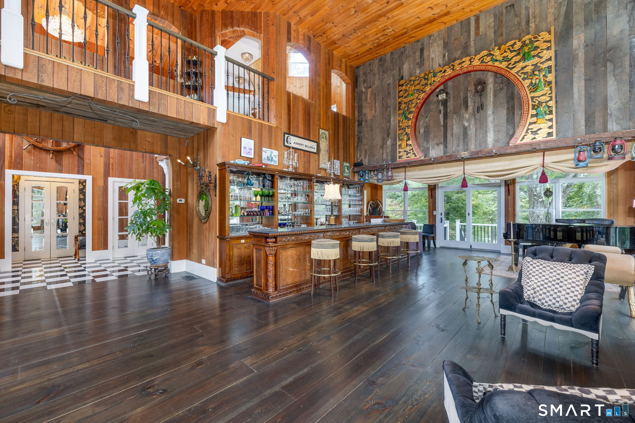 695 Spindle Hill Road Property Photo 9