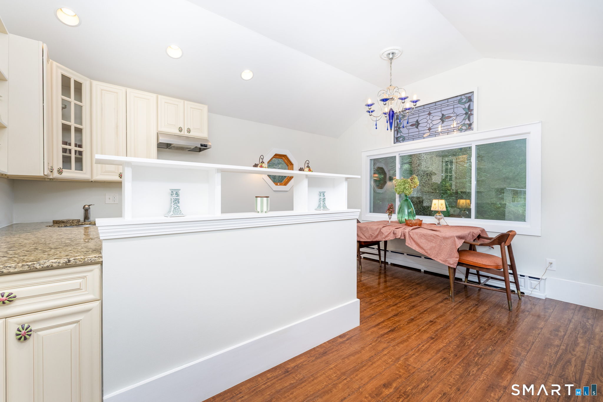 695 Spindle Hill Road Property Photo 19