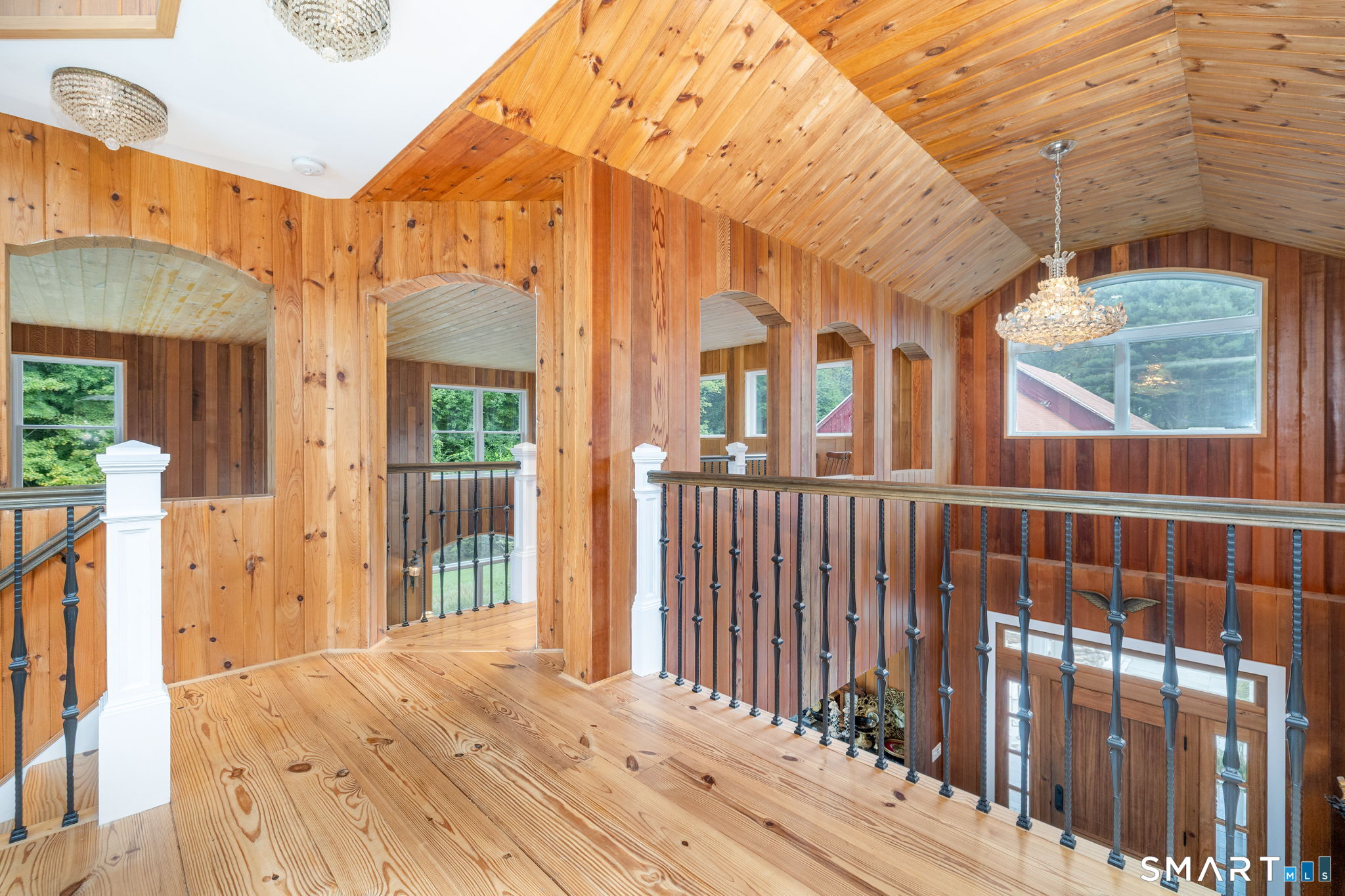 695 Spindle Hill Road Property Photo 22