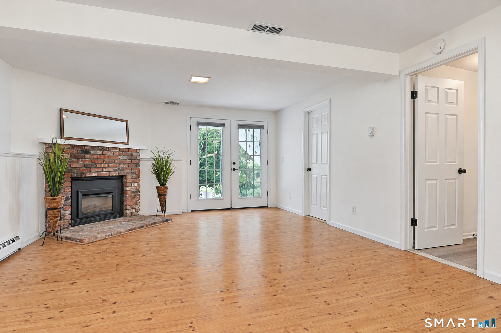 8 Payne Road Property Photo 25