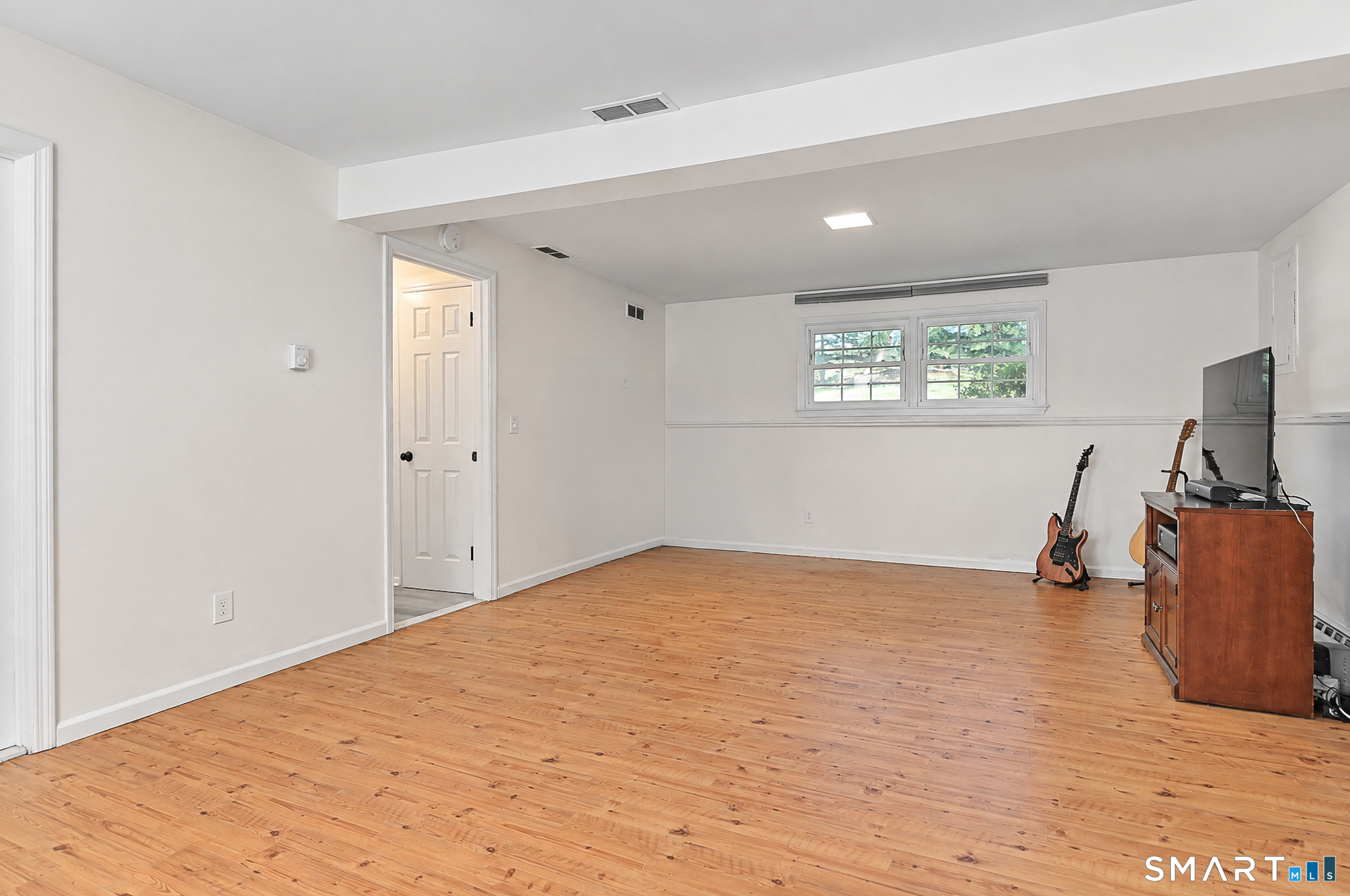 8 Payne Road Property Photo 28