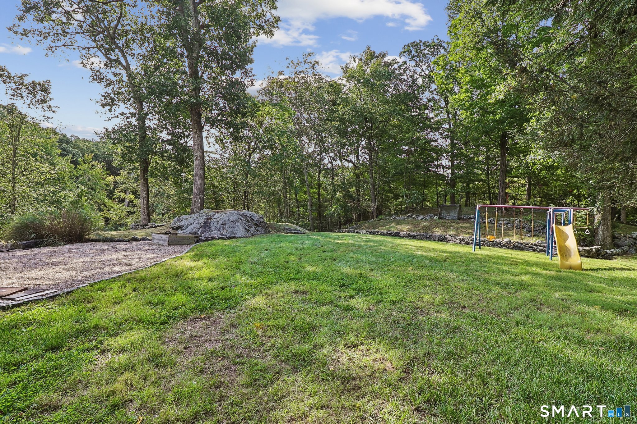20 Thistle Lane Property Photo 7