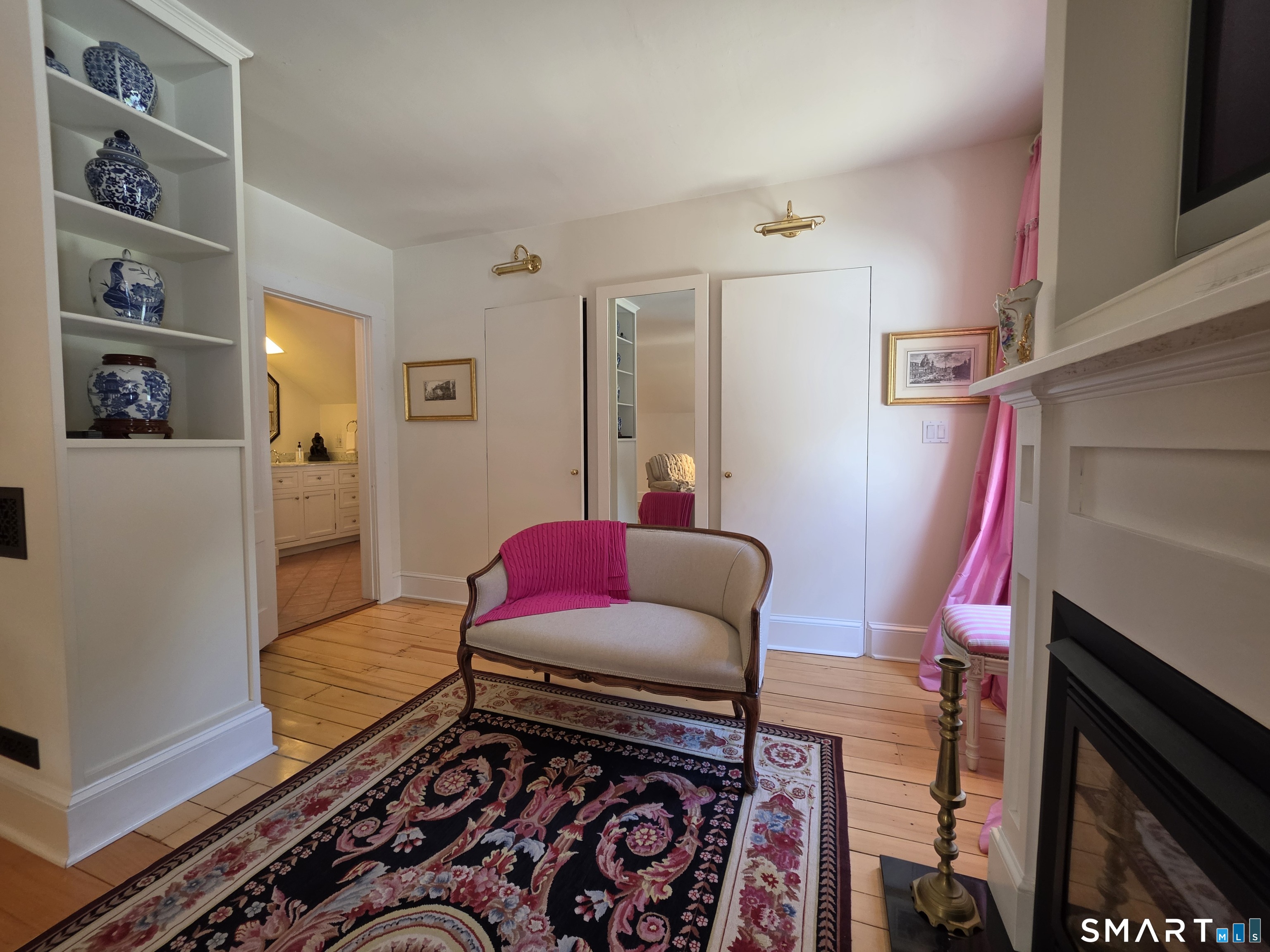225 Woodstock Avenue Property Photo 23