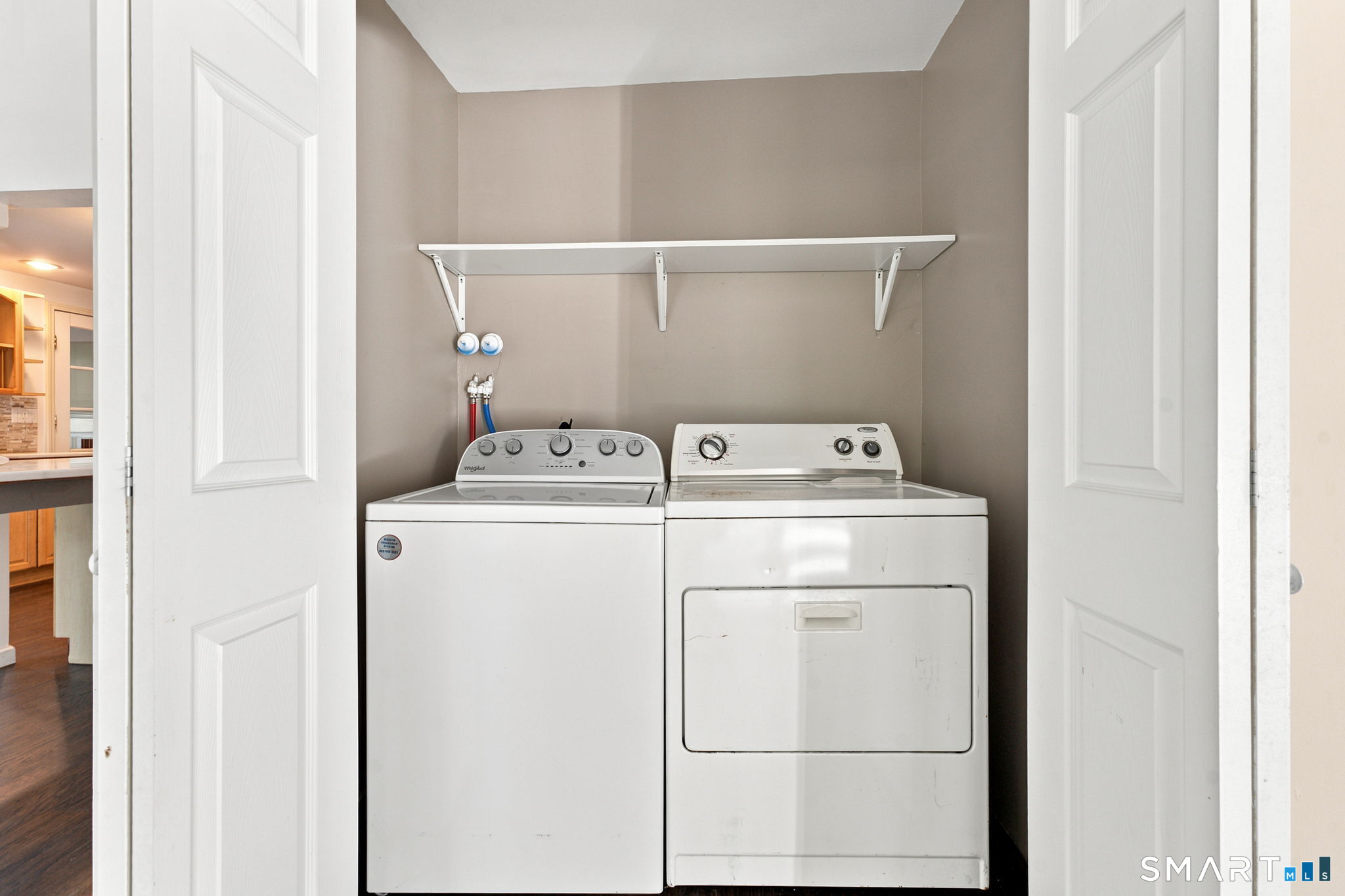 132 Laurel Street Property Photo 29