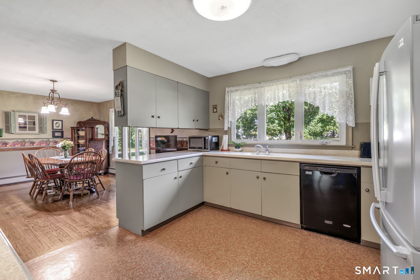531 Blacks Road Property Photo 15