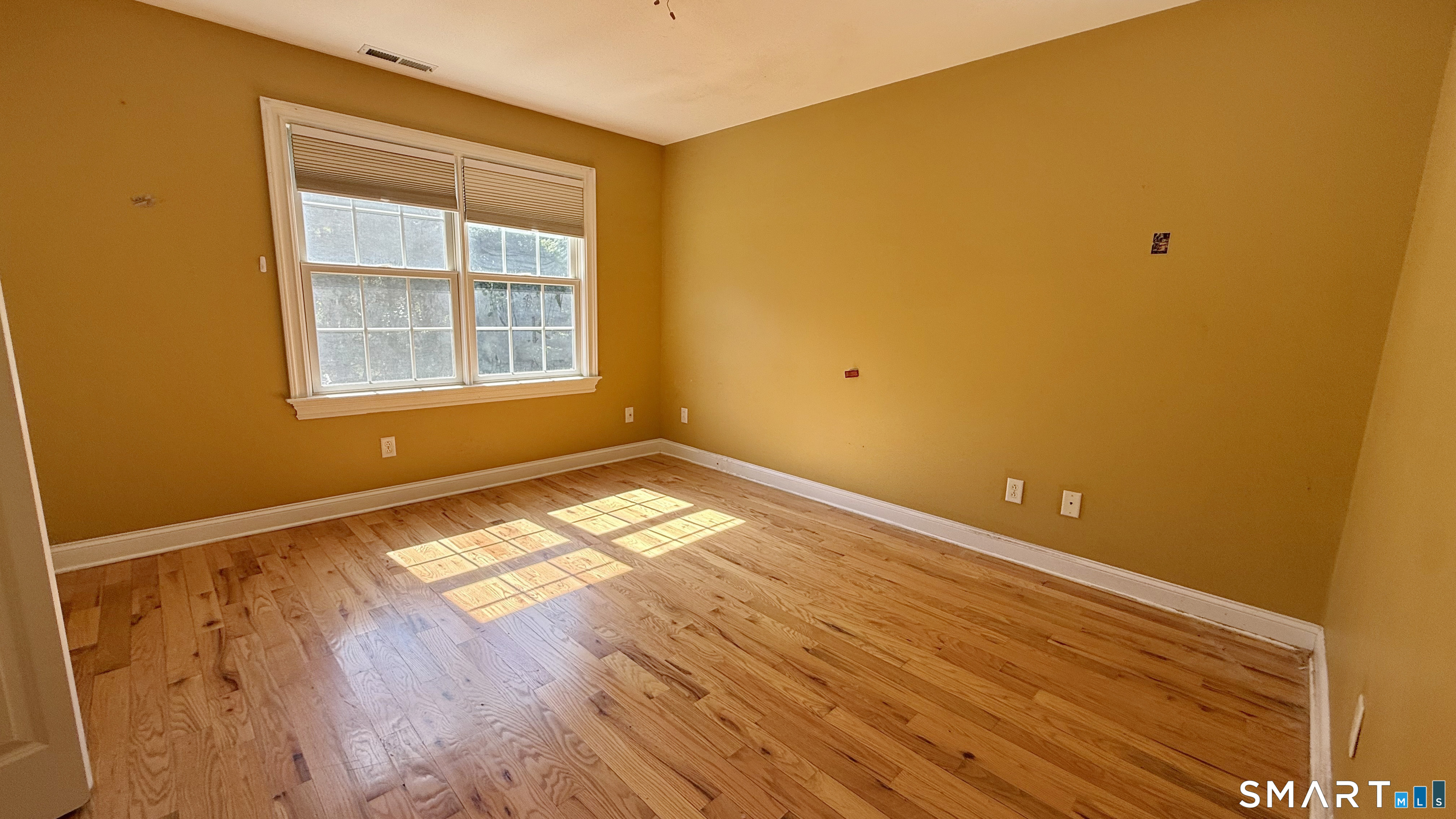 109 Davis Road Property Photo 11