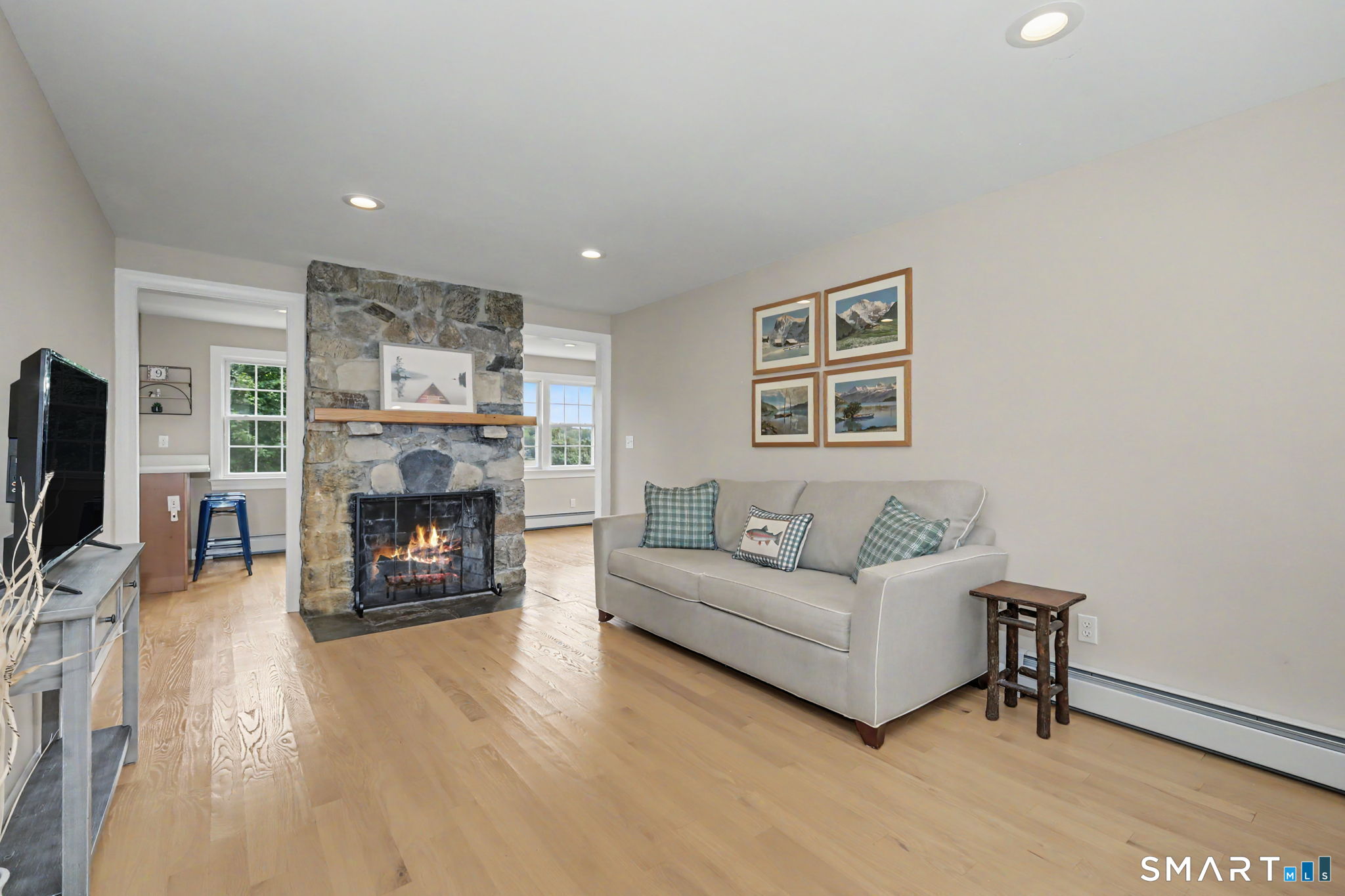 9 Candlewood Knolls Road Property Photo 3