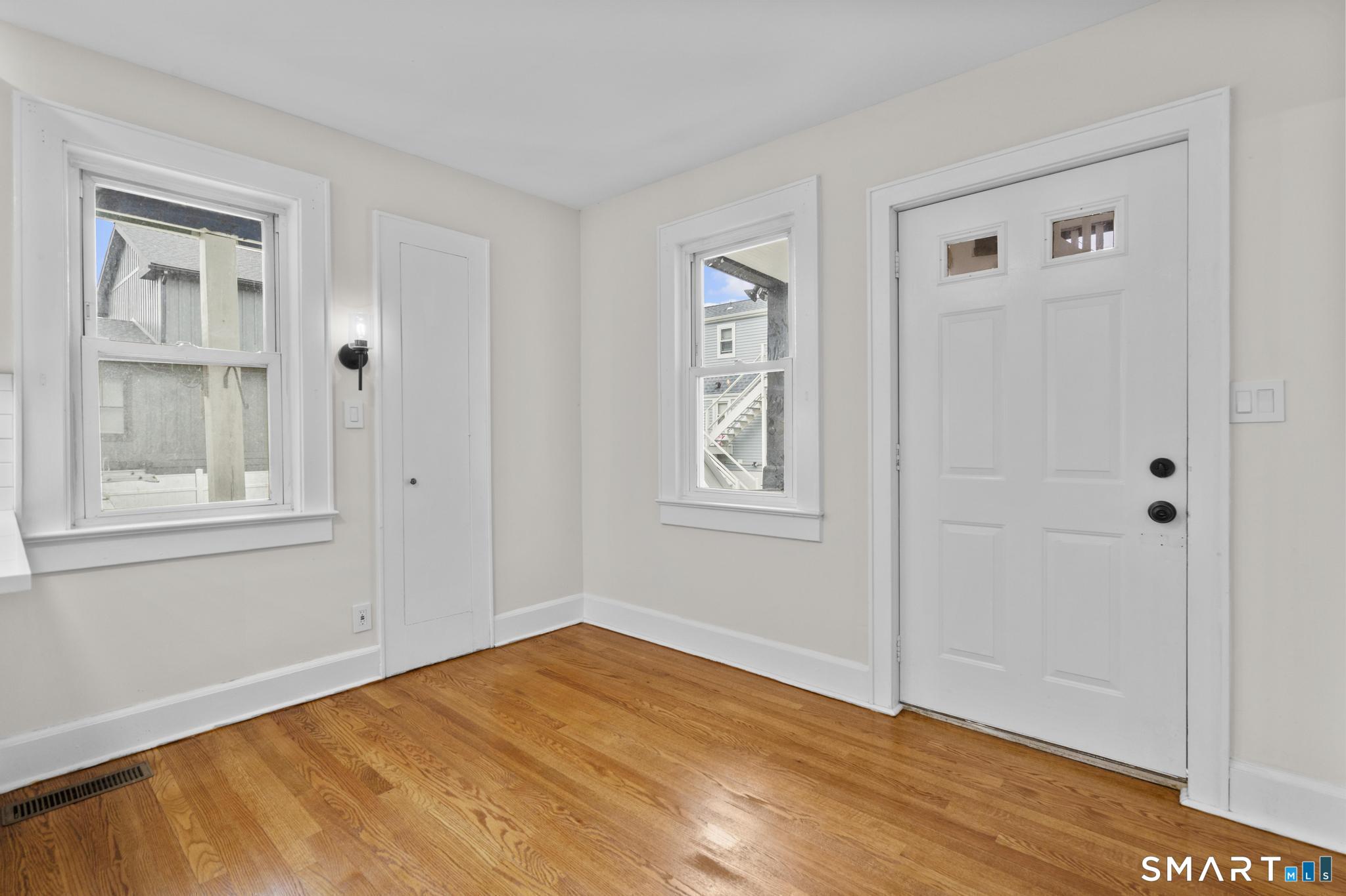 73 Alvord Lane Property Photo 12