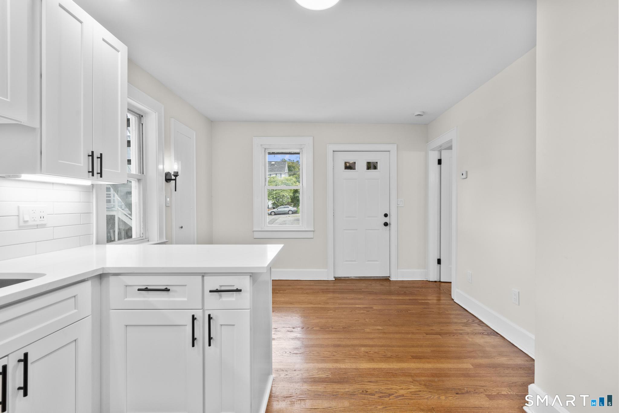 73 Alvord Lane Property Photo 19