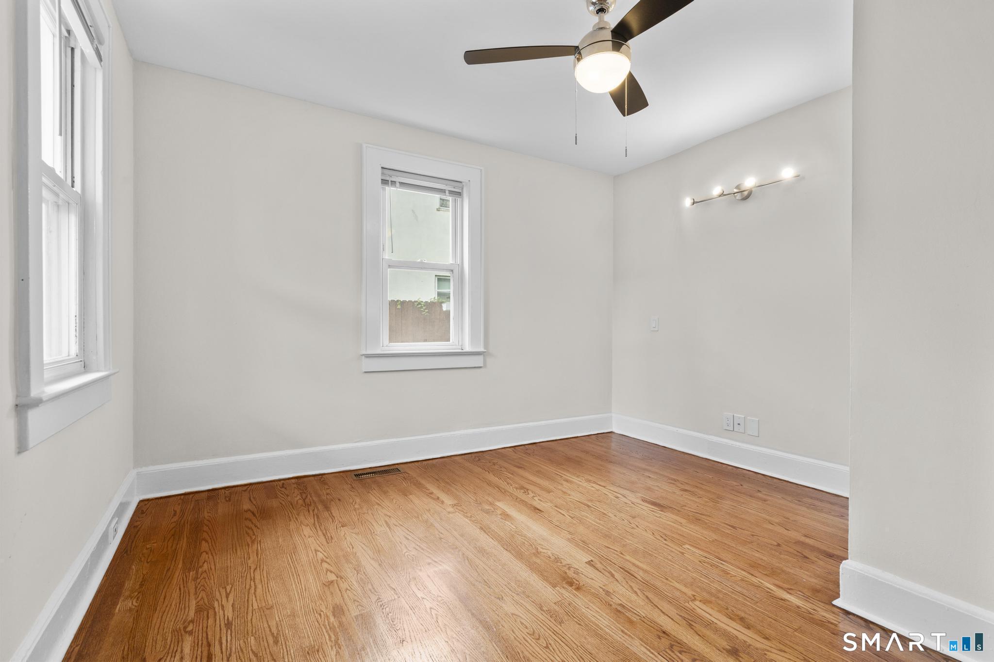 73 Alvord Lane Property Photo 27