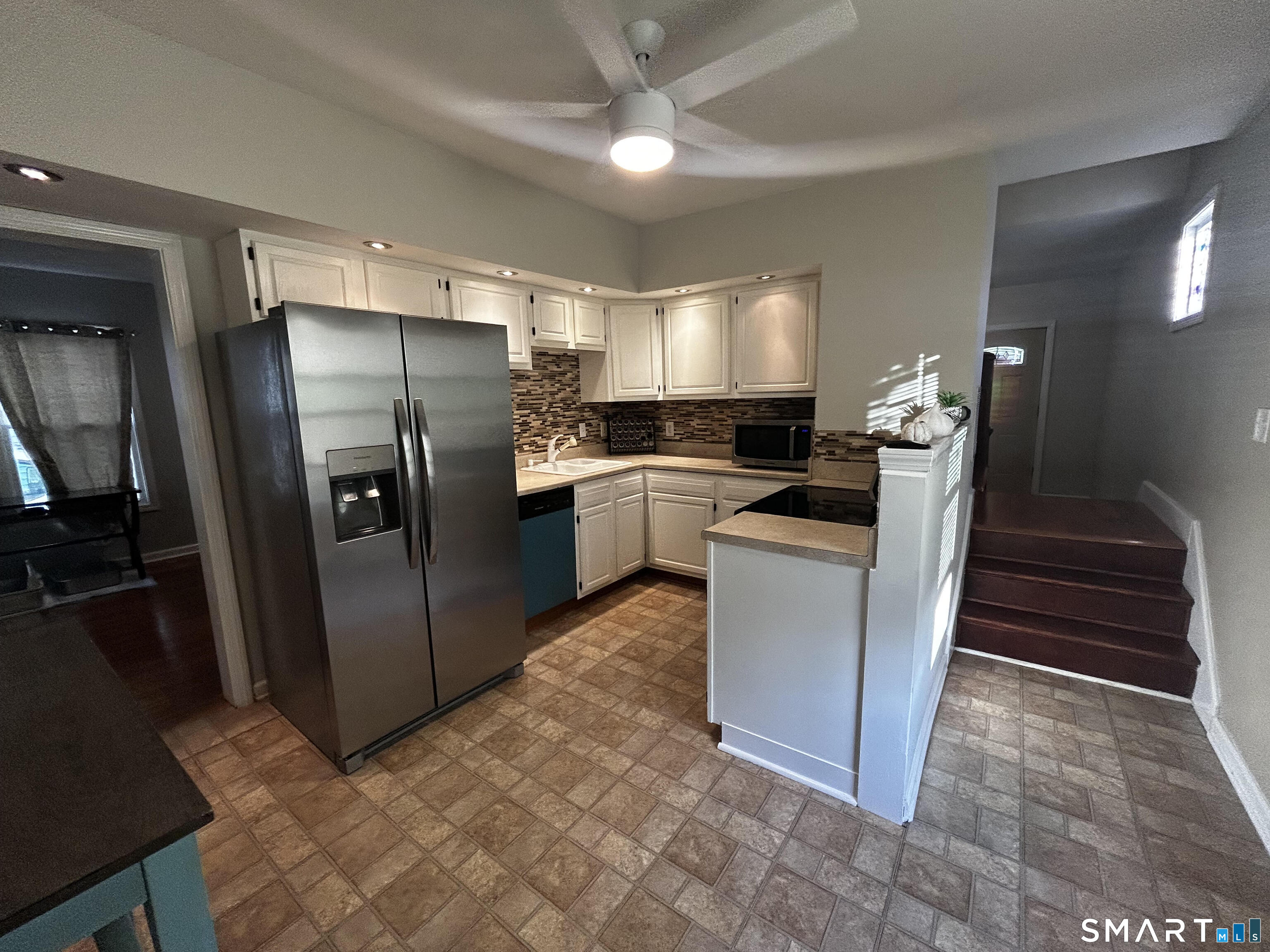6 Cross Street Property Photo 6