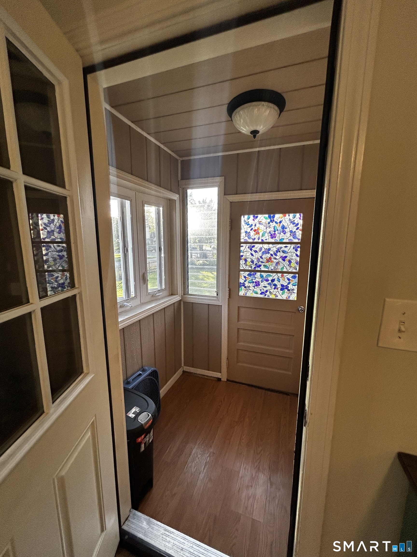6 Cross Street Property Photo 8