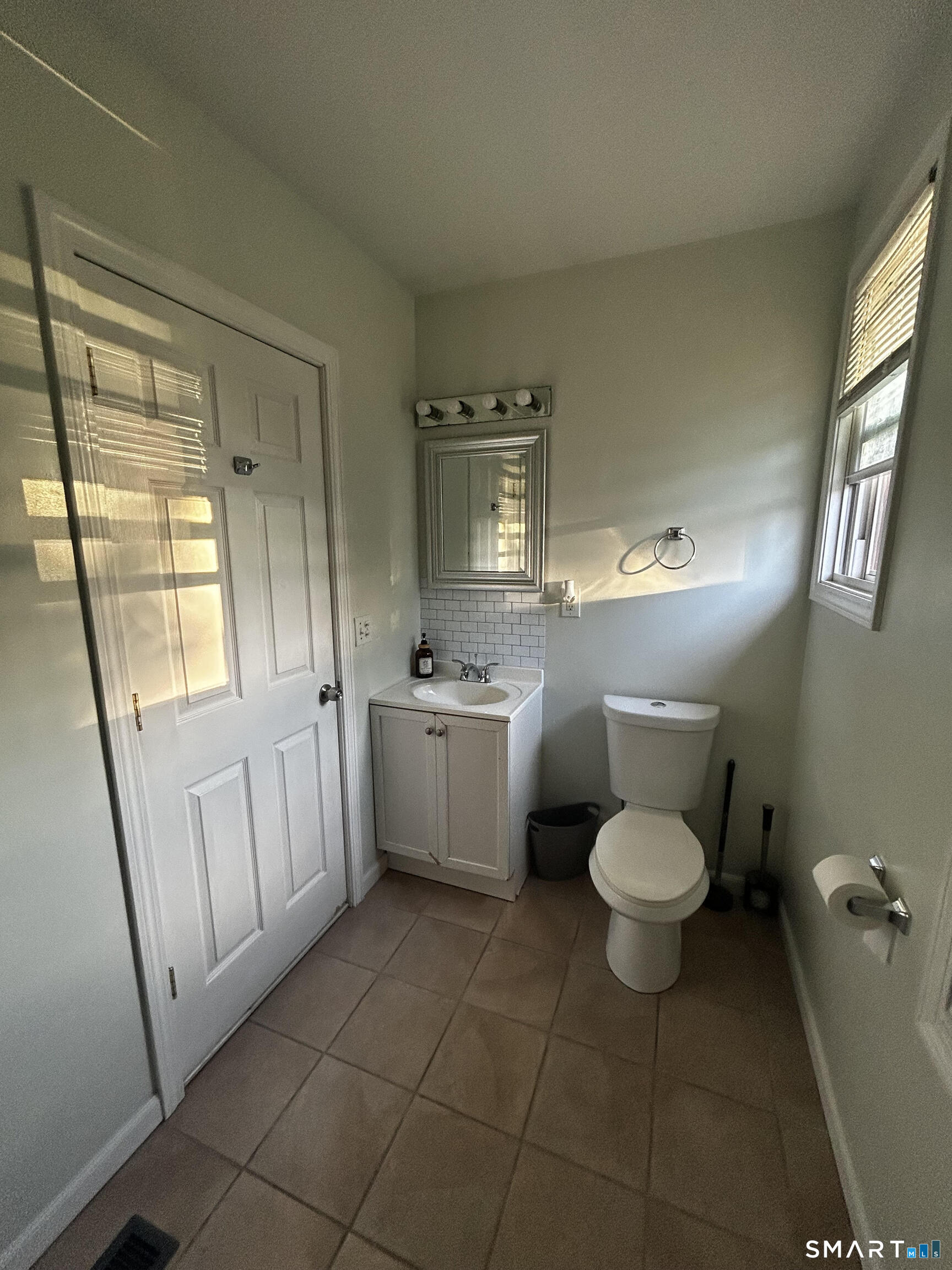 6 Cross Street Property Photo 16