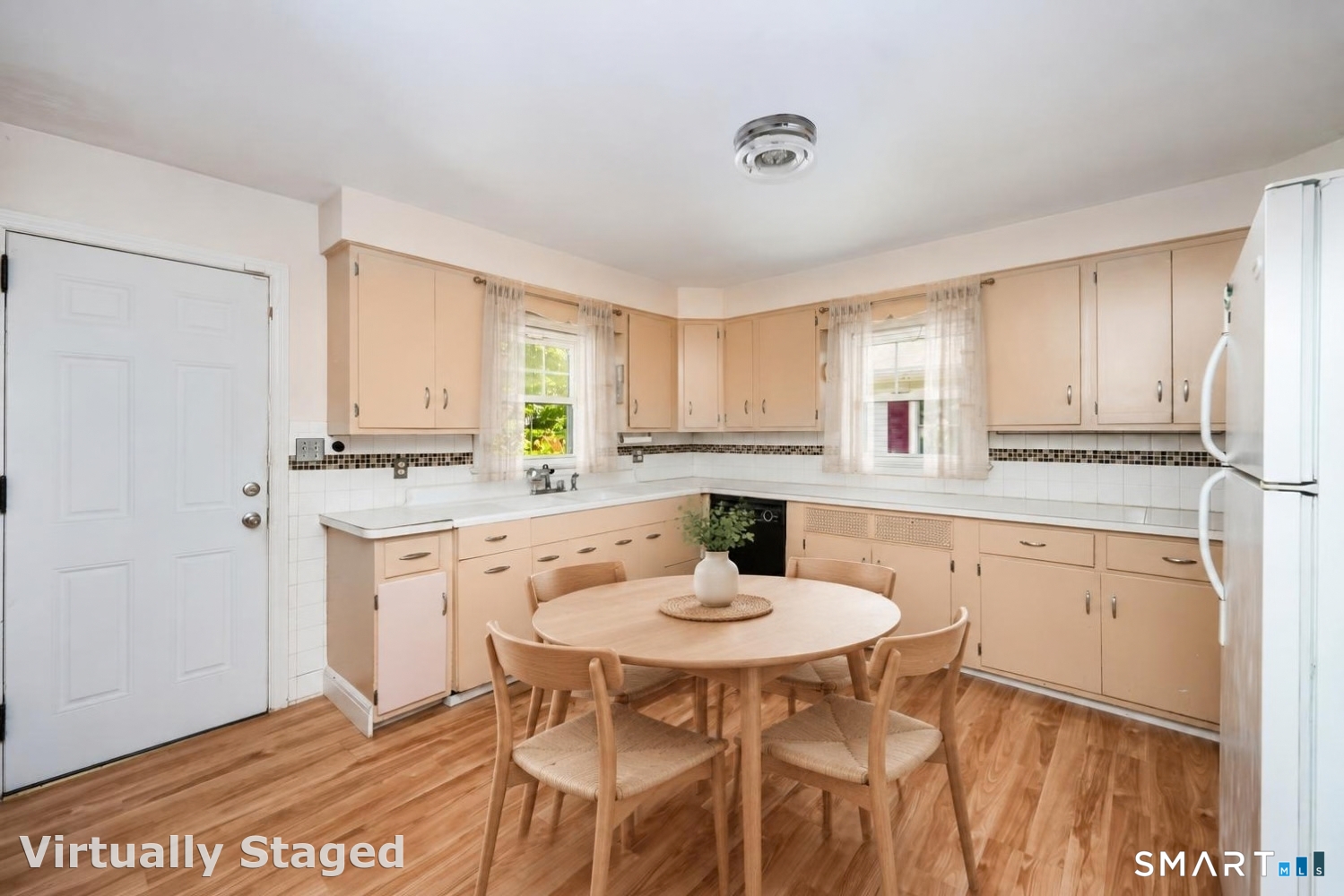 144 Mary Avenue Property Photo 10
