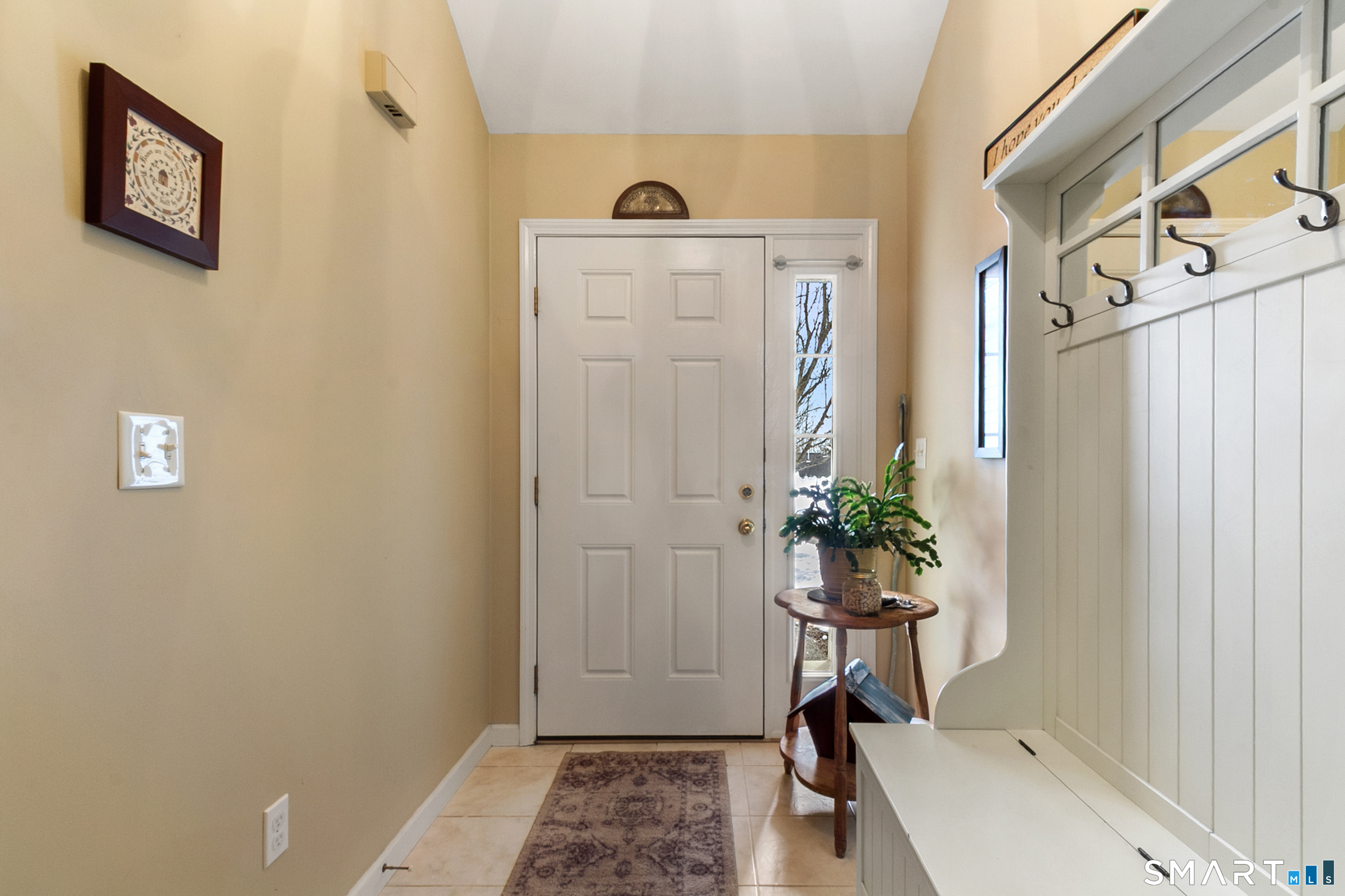 177 Julia 177 Court Property Photo 3