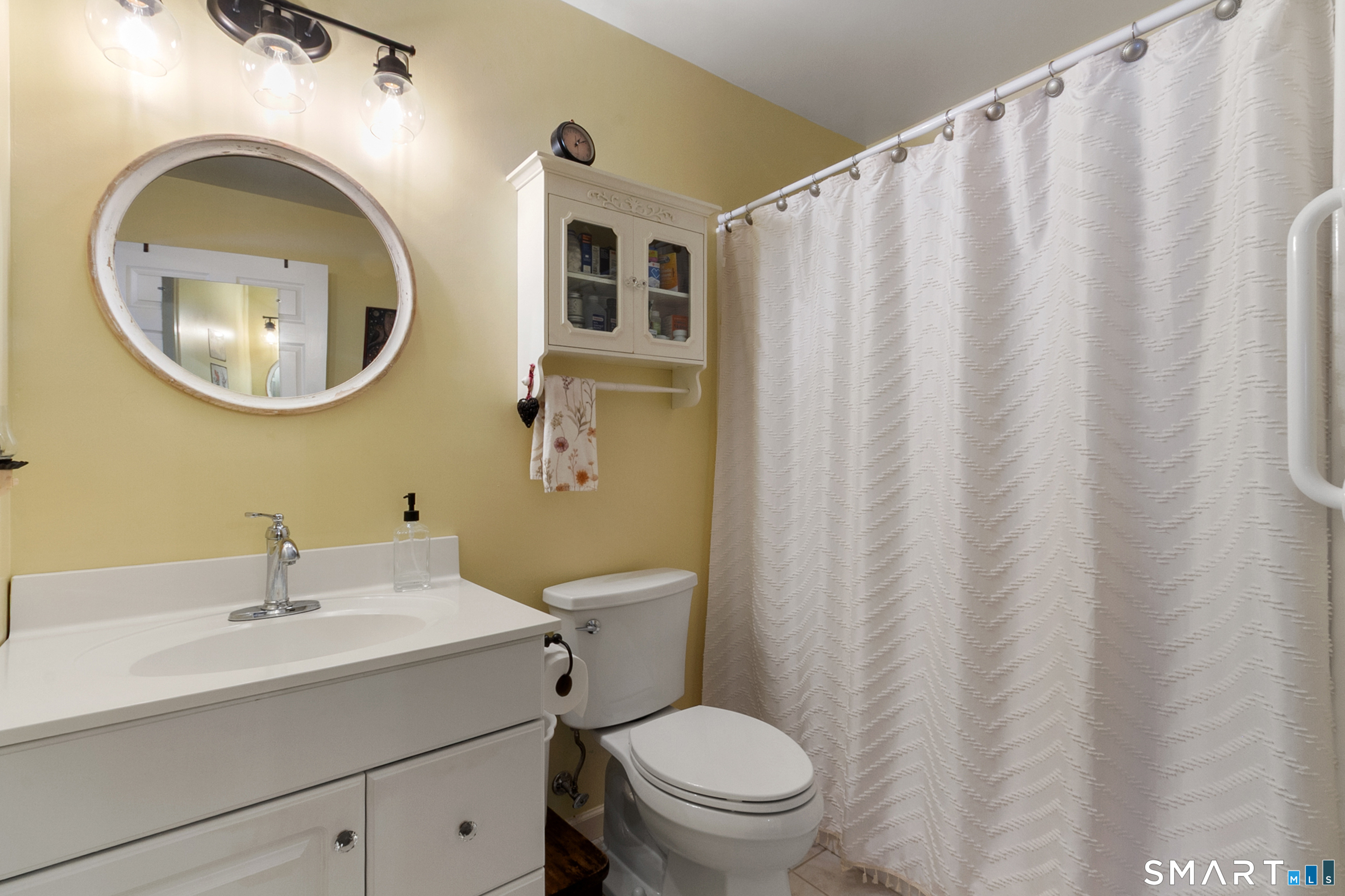 177 Julia 177 Court Property Photo 14
