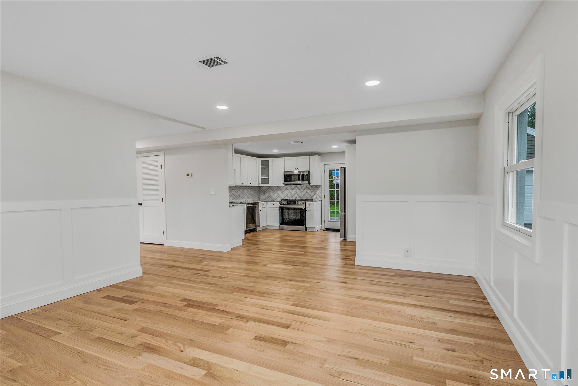 29 Meetinghouse Lane Property Photo 8