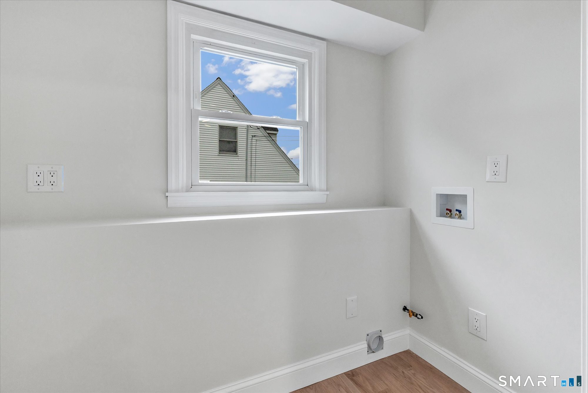 29 Meetinghouse Lane Property Photo 13
