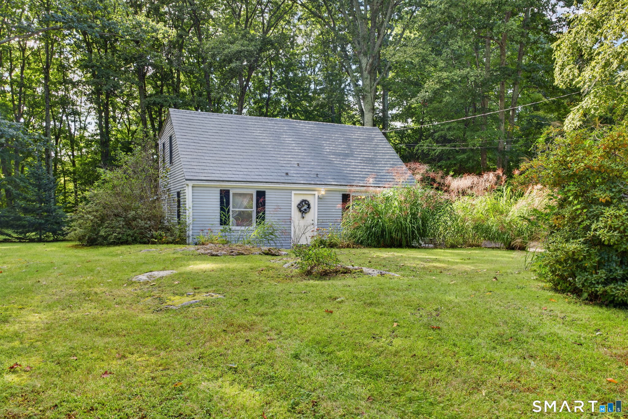 19 Myrna Drive Property Photo 4