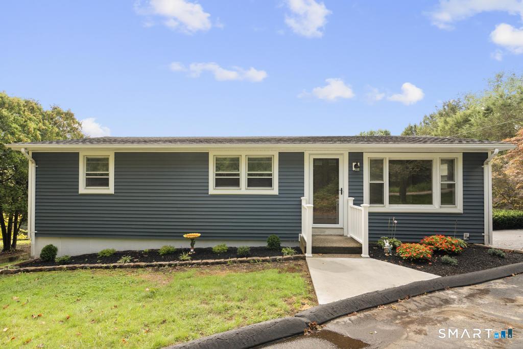 345 Harland Road Property Photo 1