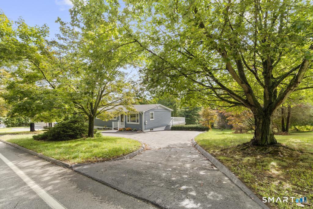 345 Harland Road Property Photo 31