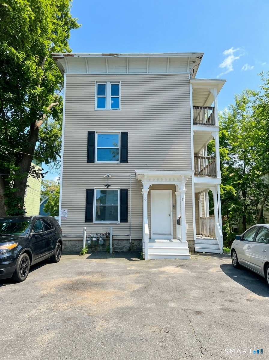 67 Burton 3rd Floor Street Property Photo 1