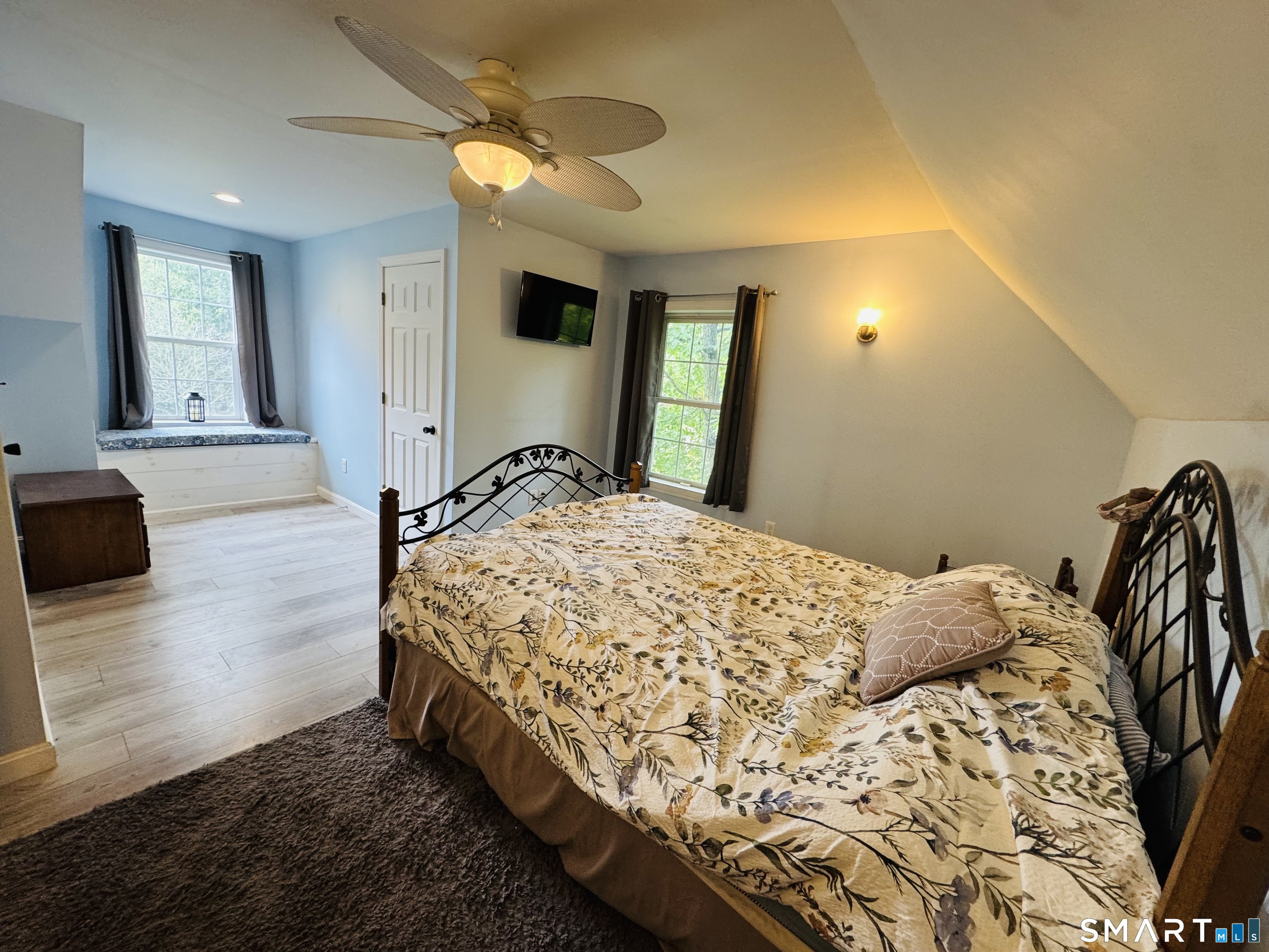 66 High Meadow Drive Property Photo 13