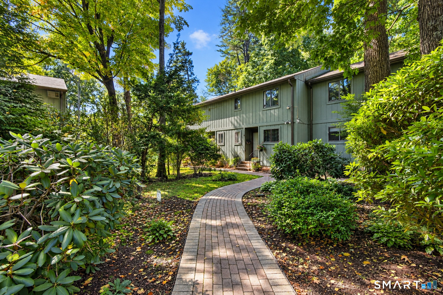 126 Highland A Street Property Photo 1