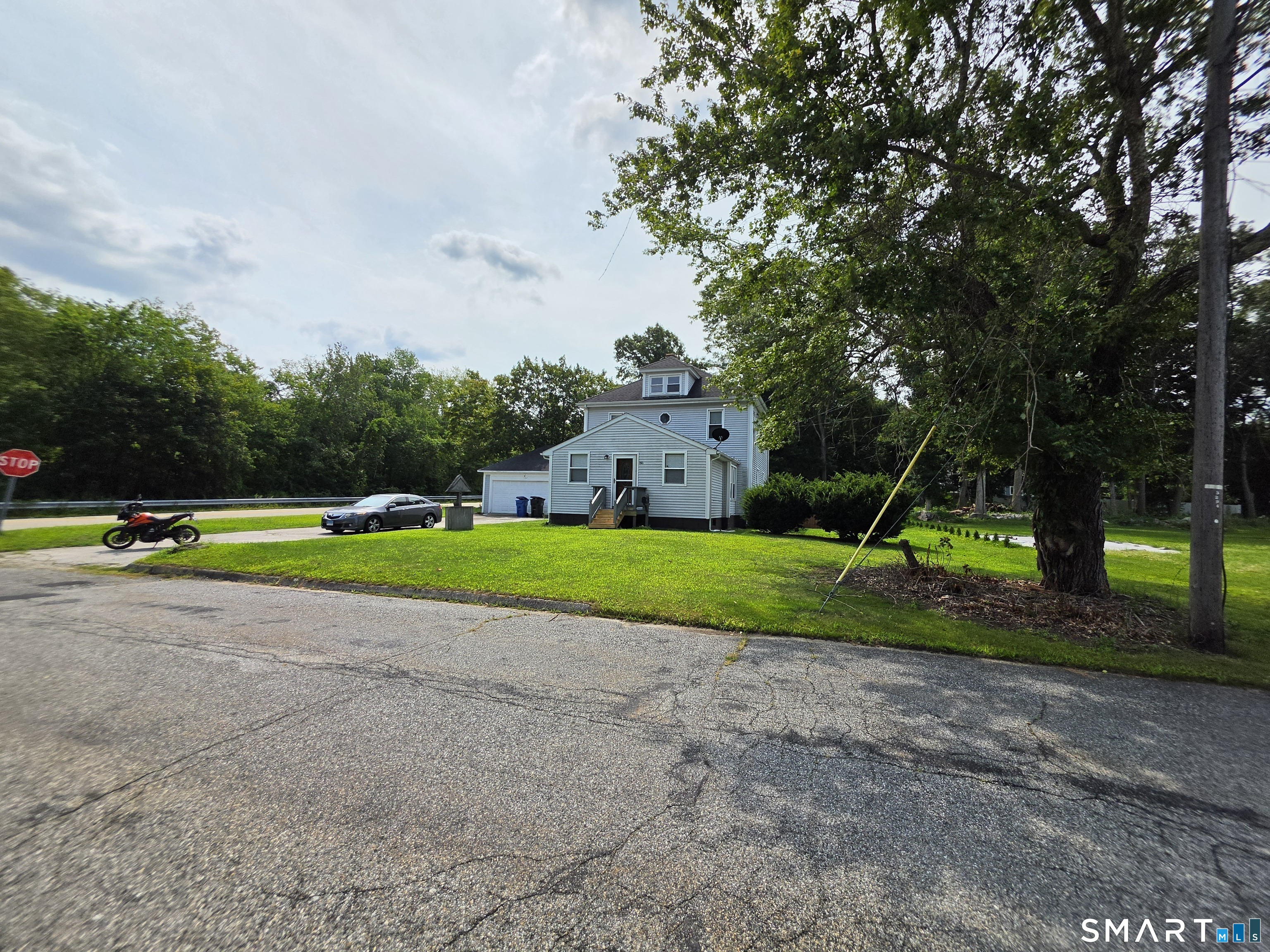 85 Robertson Avenue Property Photo 5