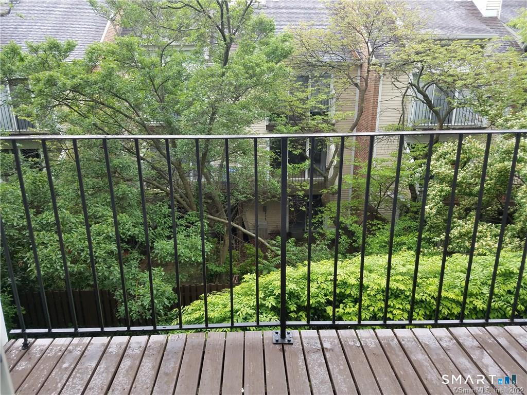 83 Highland 83 Road Property Photo 3