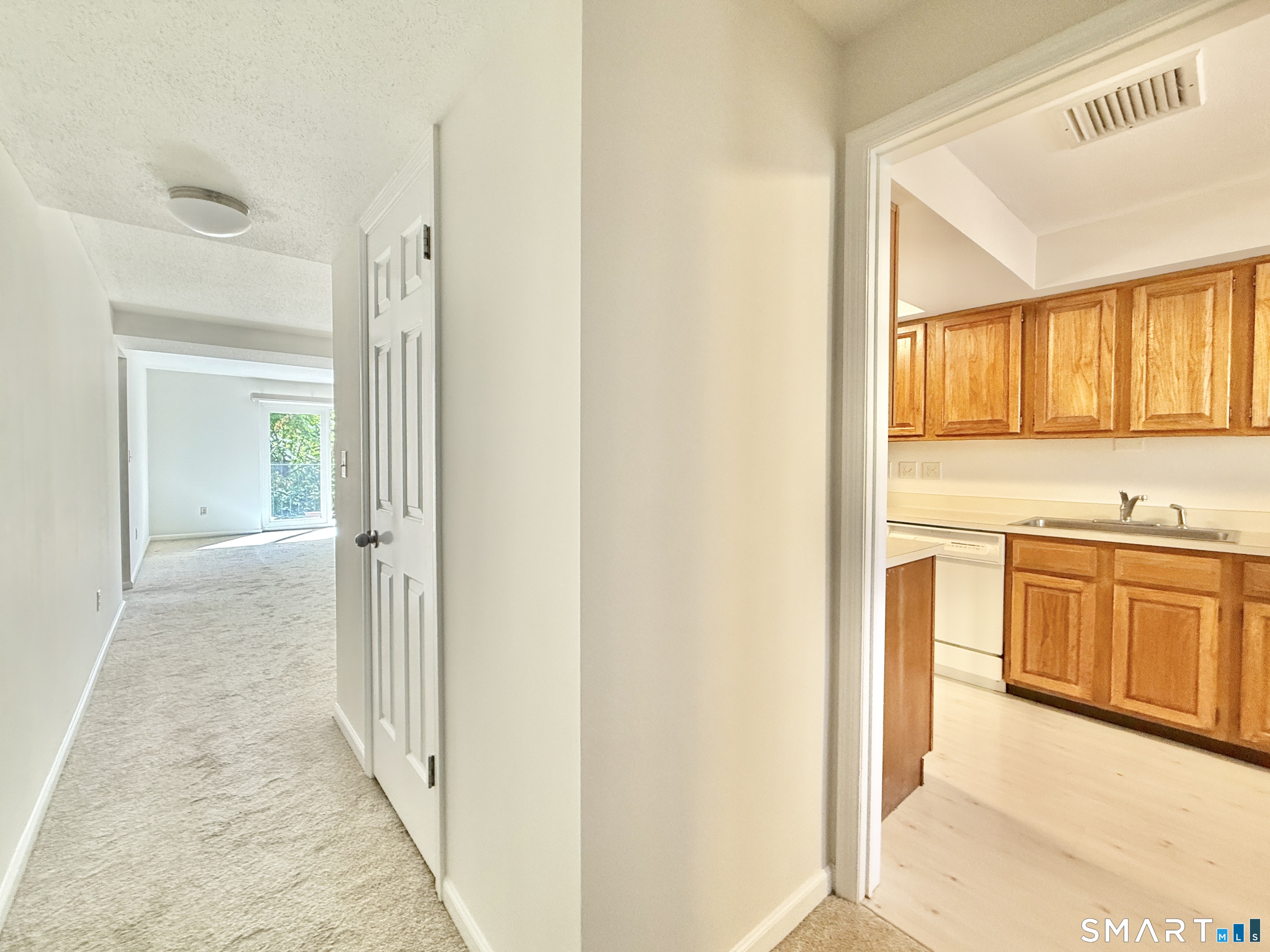83 Highland 83 Road Property Photo 4
