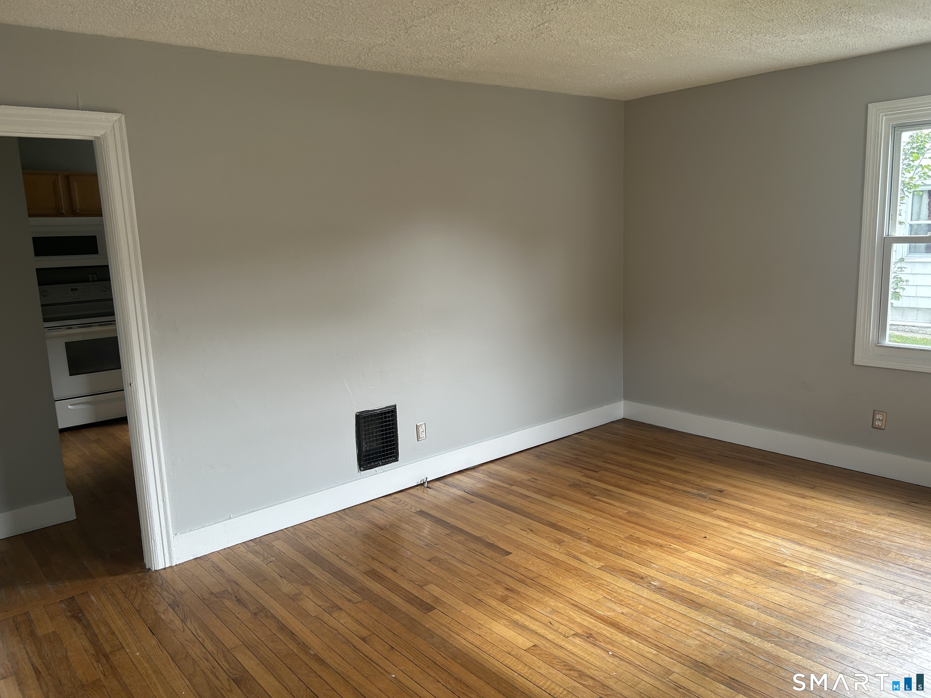 521 Rubber Avenue Property Photo 5