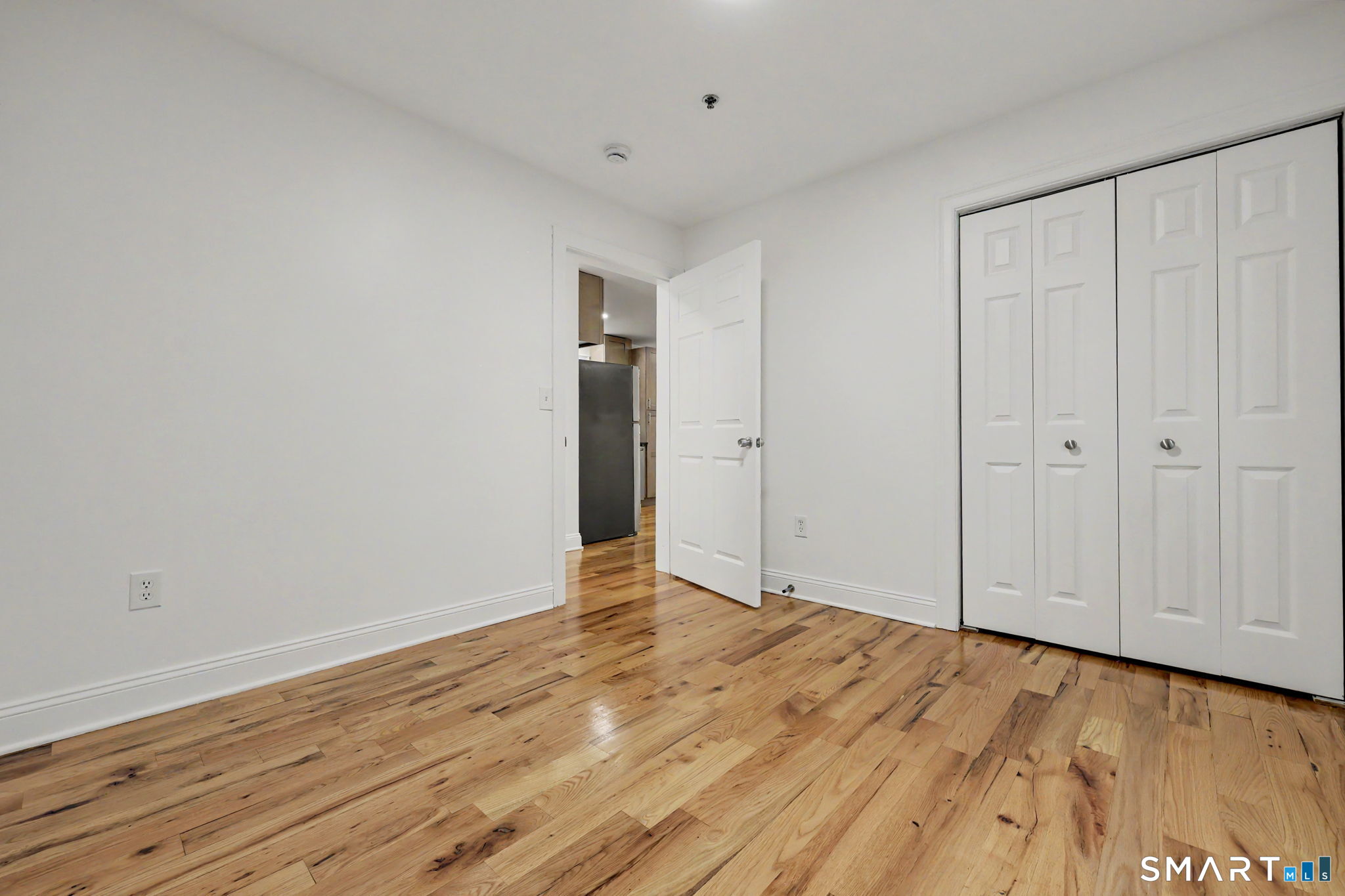 863-865 Brewster Street Property Photo 12