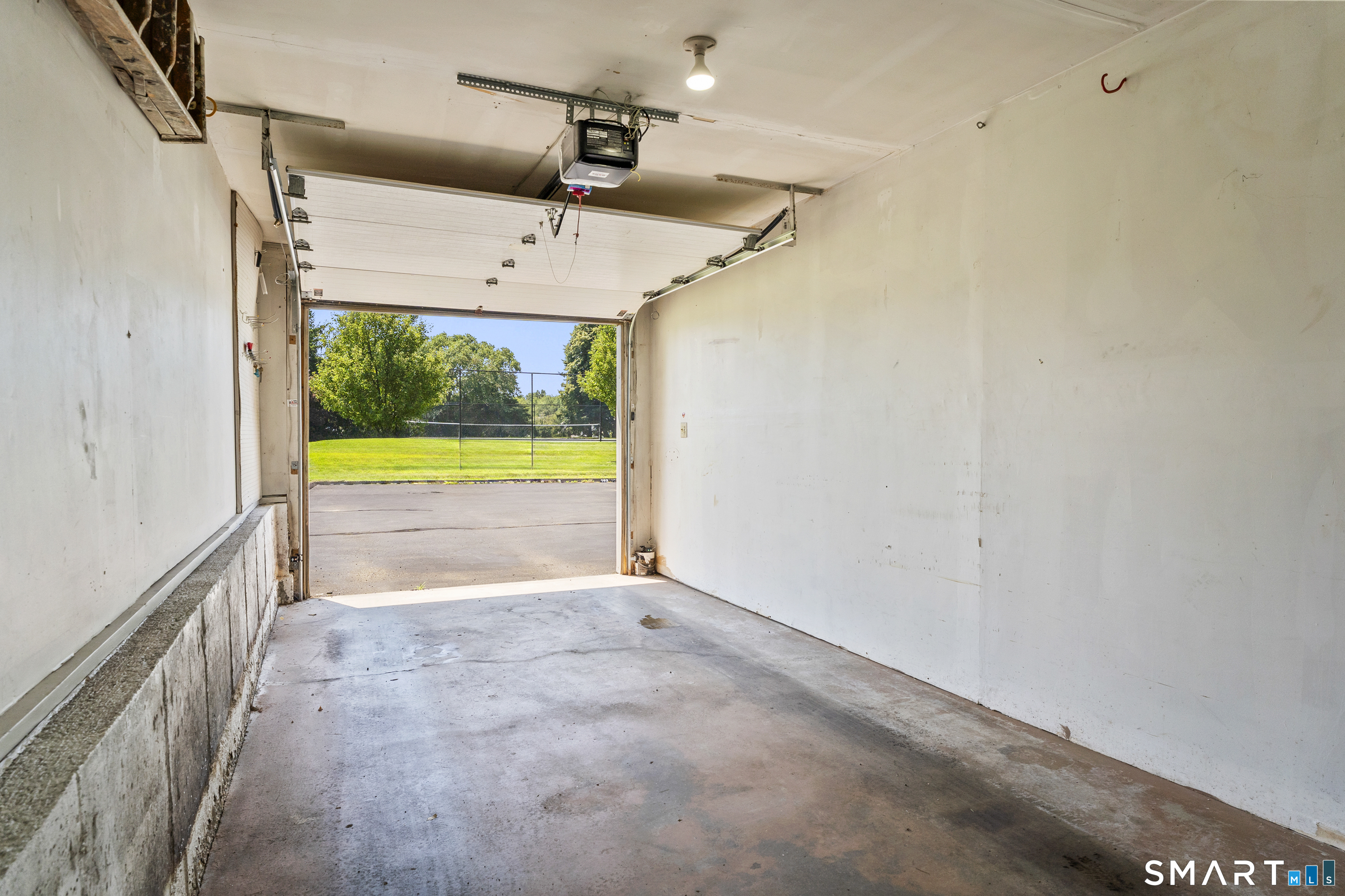 163 Turtle Bay 163 Drive Property Photo 32