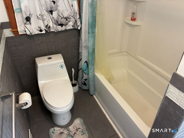 104 Meadow Street Property Photo 5