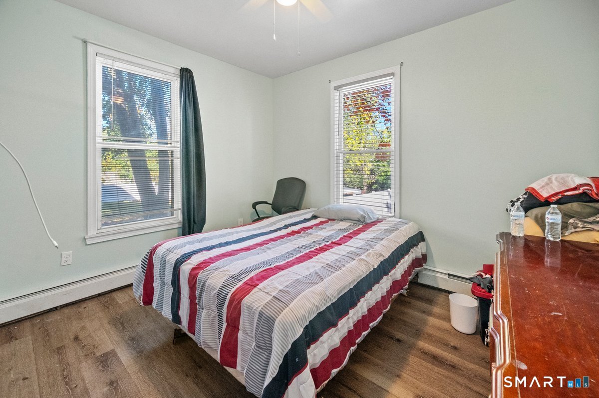 210 Maple Street Property Photo 18