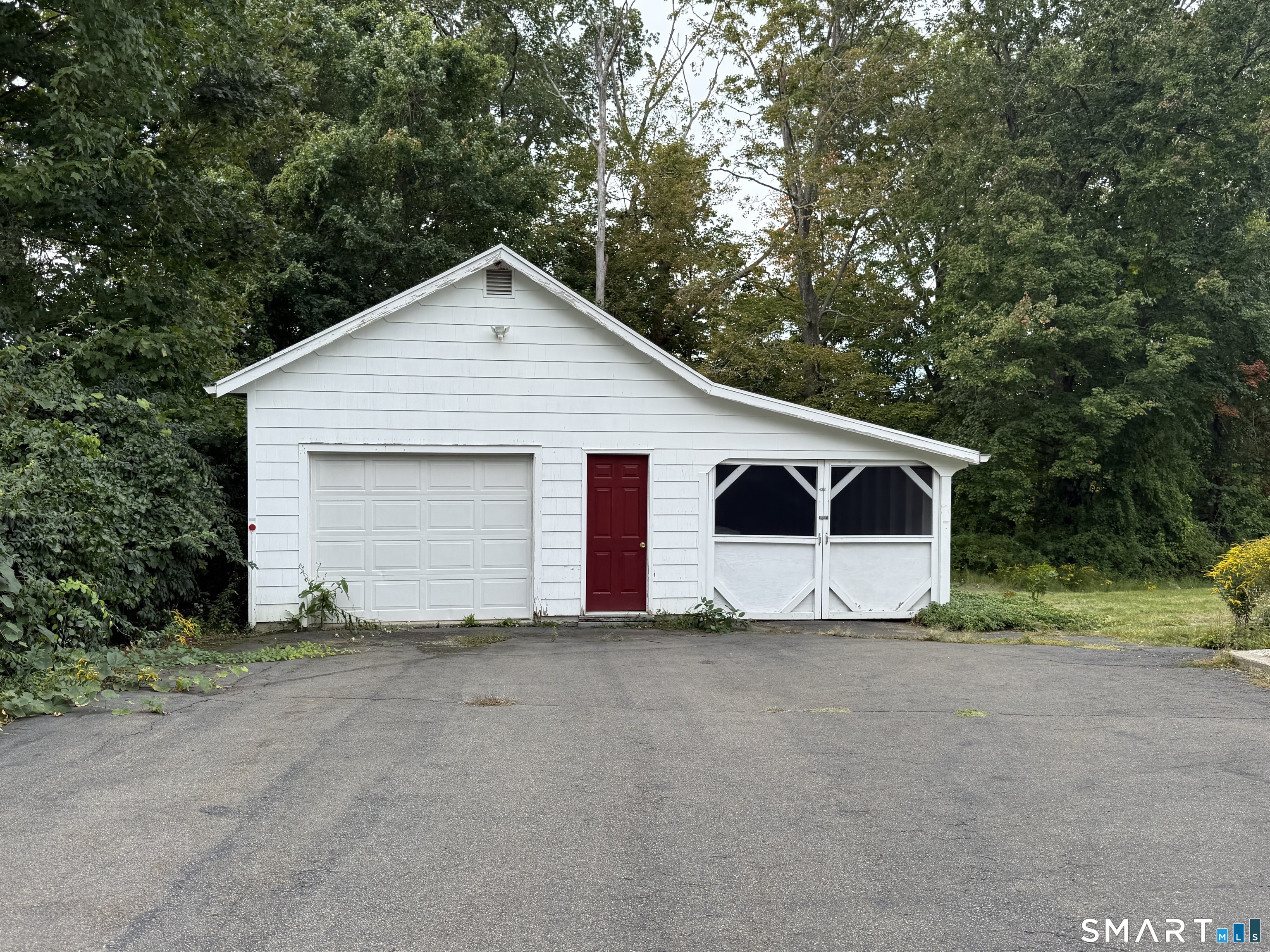 371 Race Hill Road Property Photo 5
