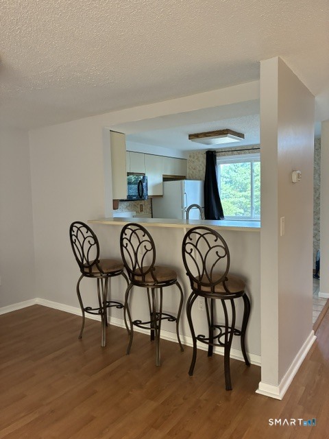 47 Woodbridge 17c Lane Property Photo 4