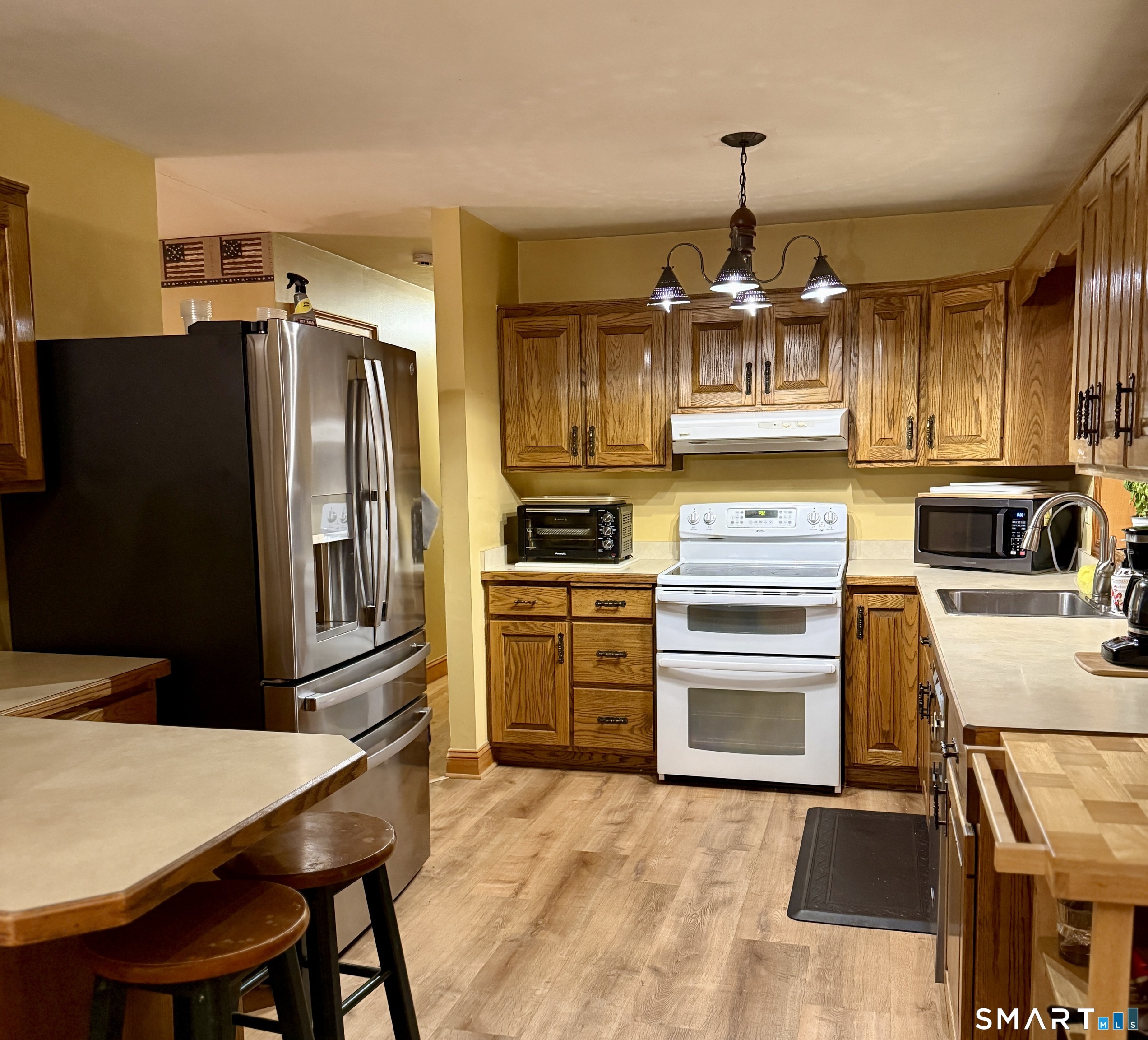 112 Maple Street Property Photo 6