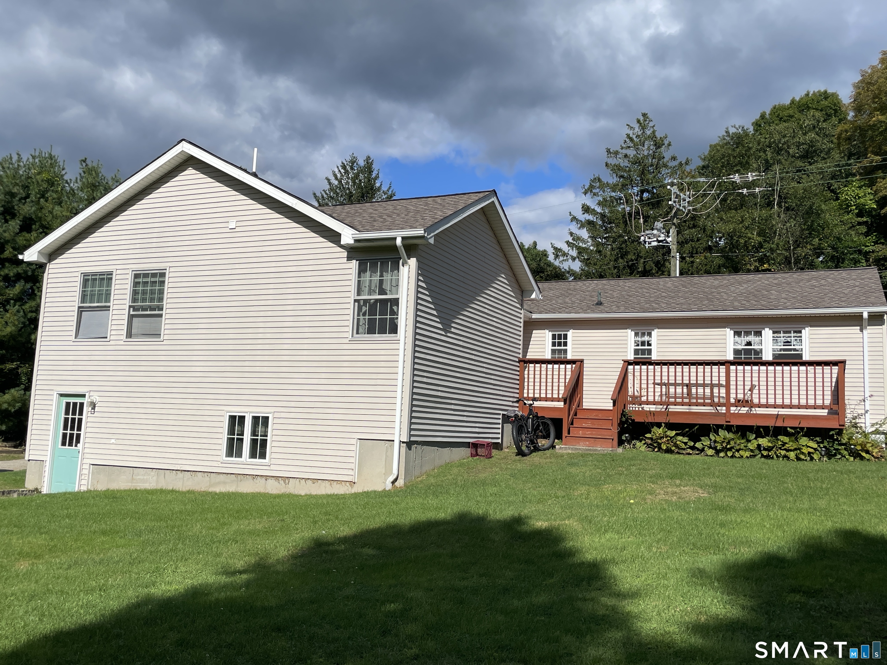 112 Maple Street Property Photo 33