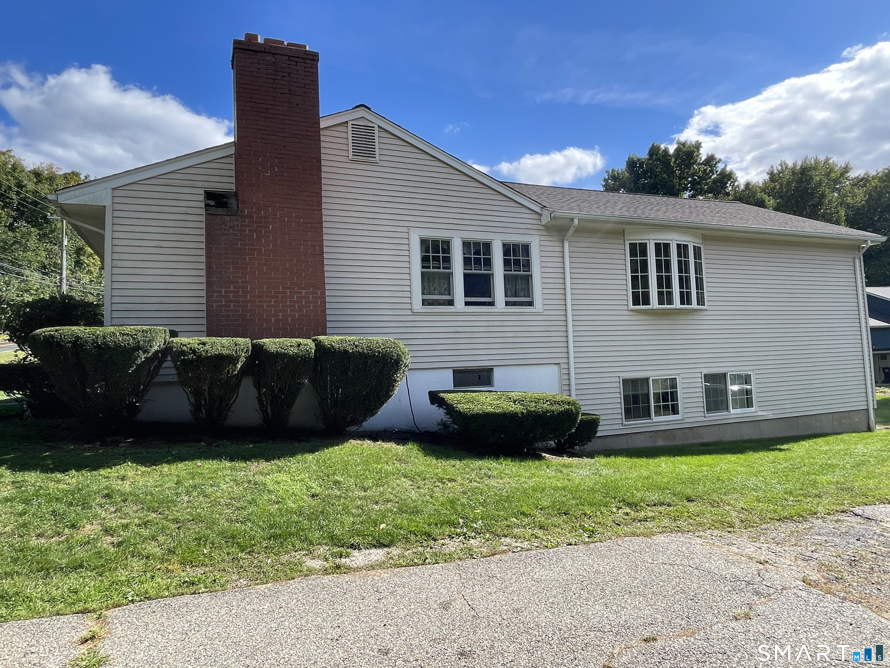 112 Maple Street Property Photo 35